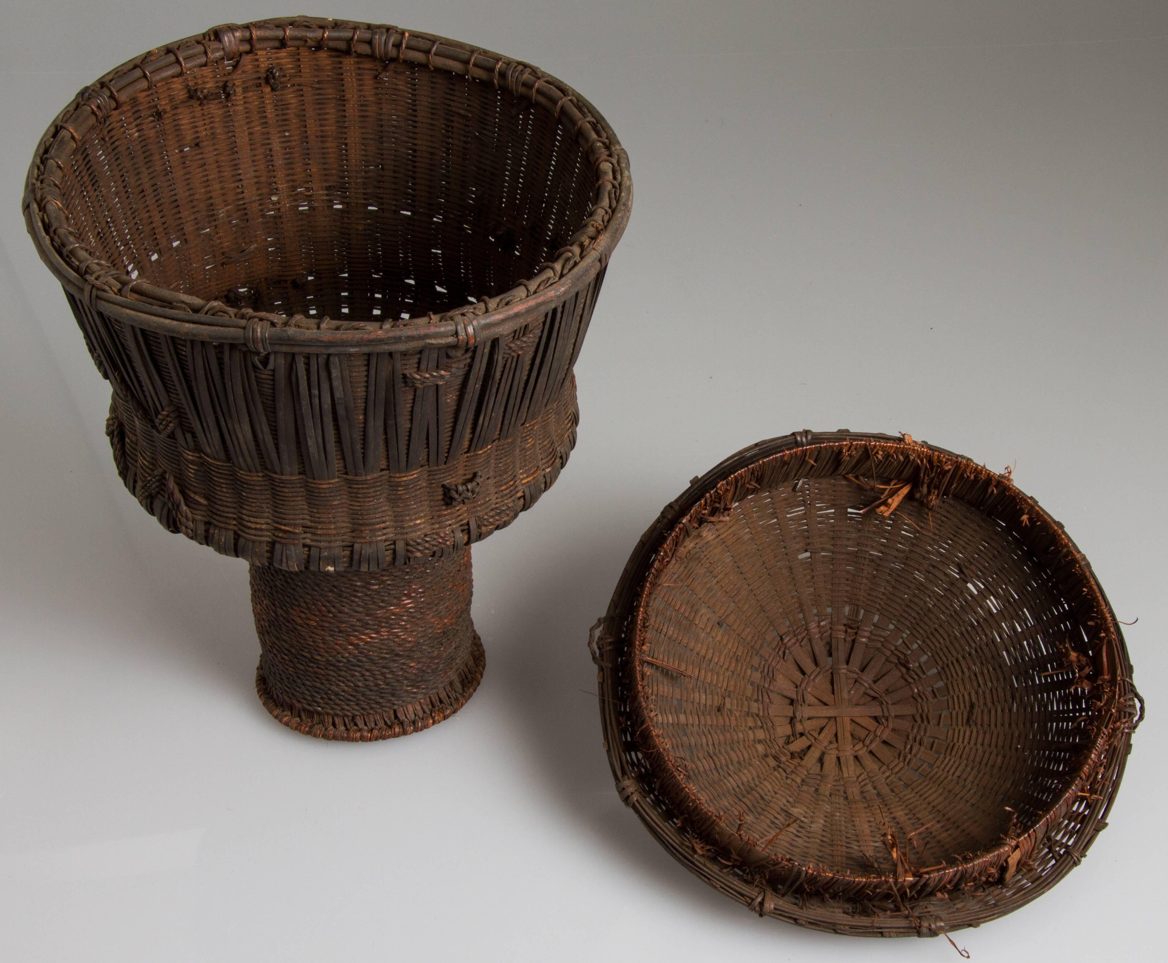 Late 19th Century Unusual Cameroon Wum Basket from the area around Bamenda, SW Cameroon
