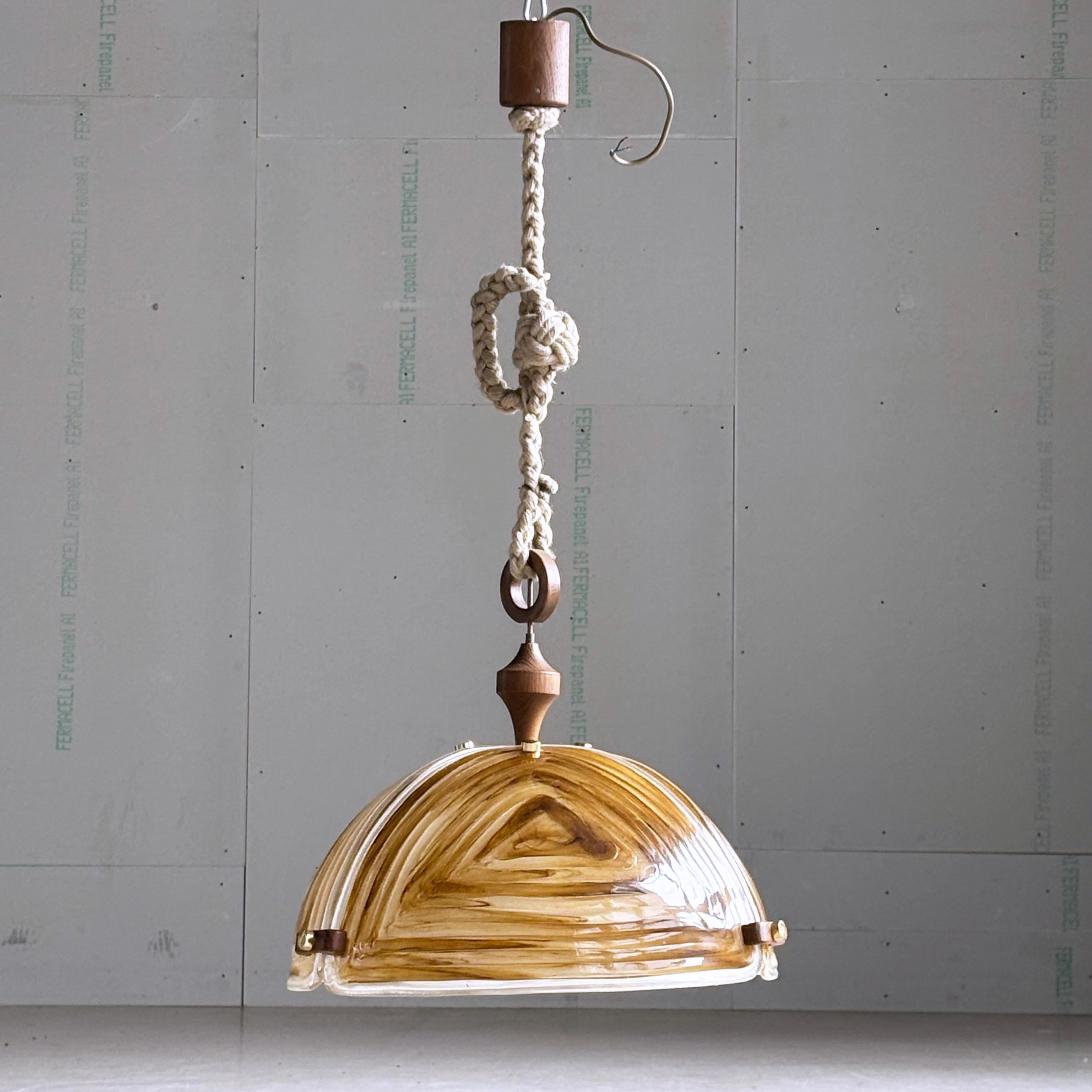 1960's Brutalist Pendant Lamp In Good Condition For Sale In Bern, CH