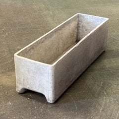 Jardinière minimaliste « Trough » de Willy Guhl - Eternit AG, Suisse, années 1960