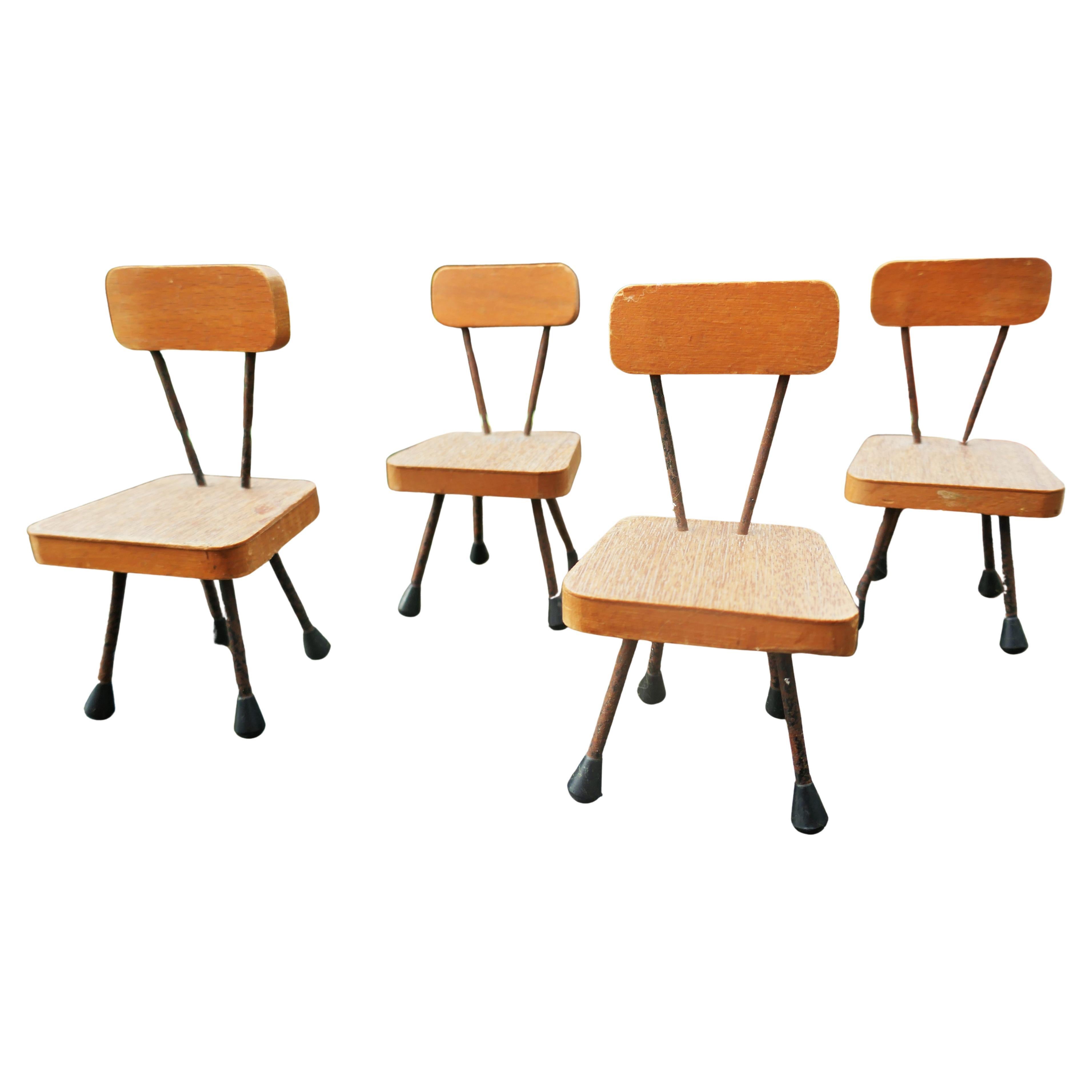 Miniature Furniture and Chairs from the 60s en vente 1