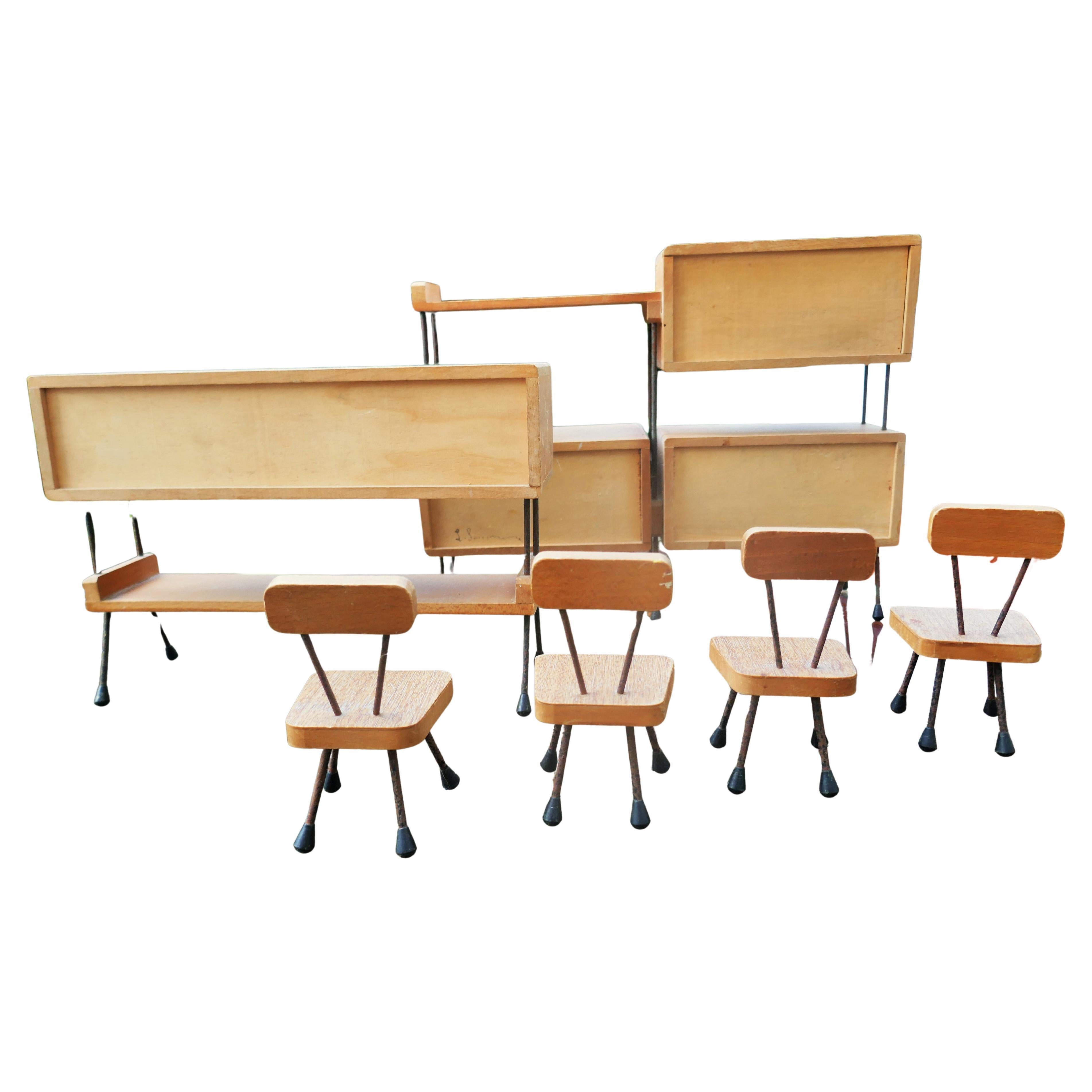 Moderne Miniature Furniture and Chairs from the 60s en vente