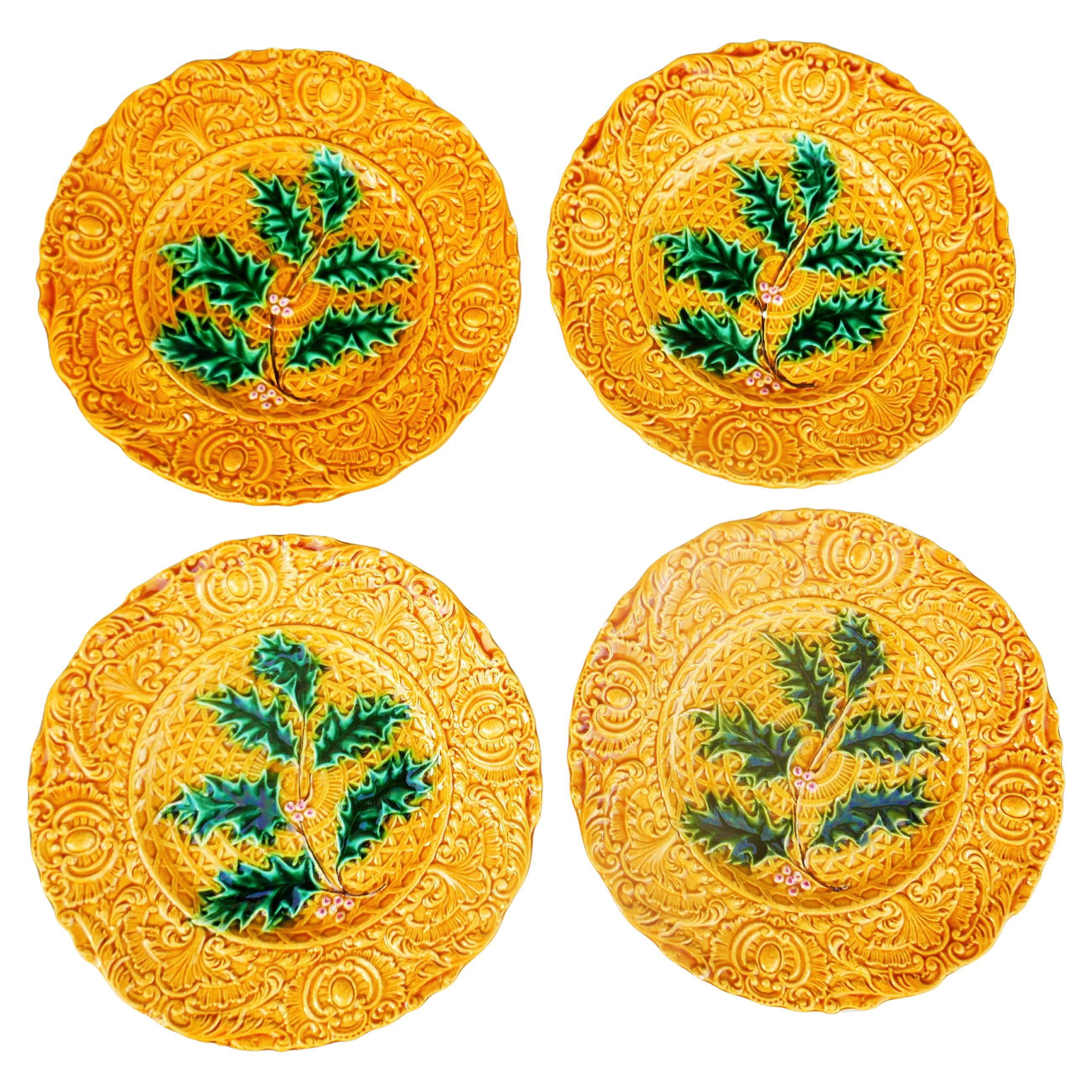 Quatre assiettes en faïence Villeroy & Boch en vente