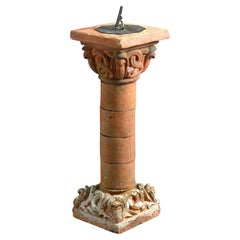 Poterie Compton Sundial