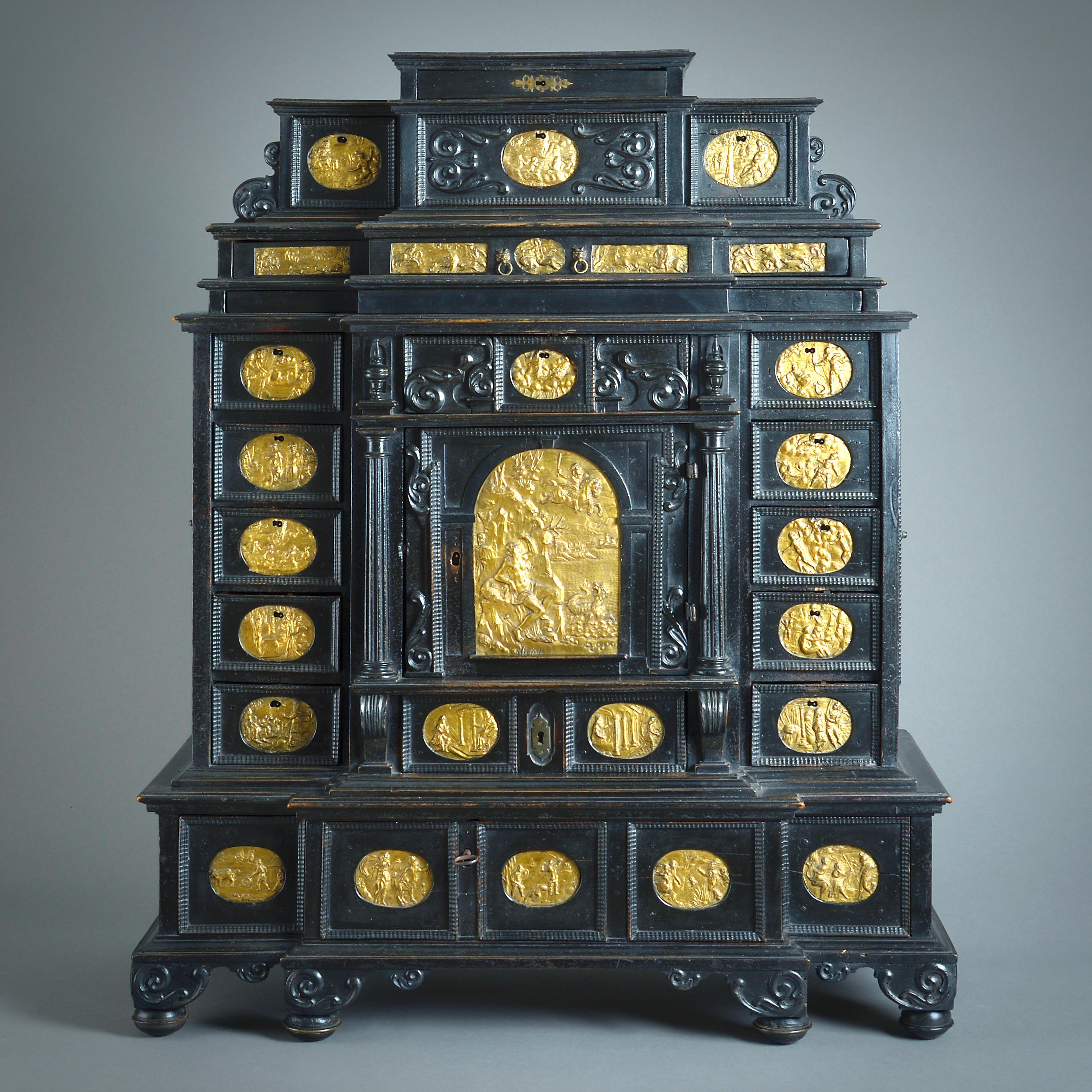 18th Century and Earlier Fine Early 17th Century Ebonised Table Cabinet For Sale