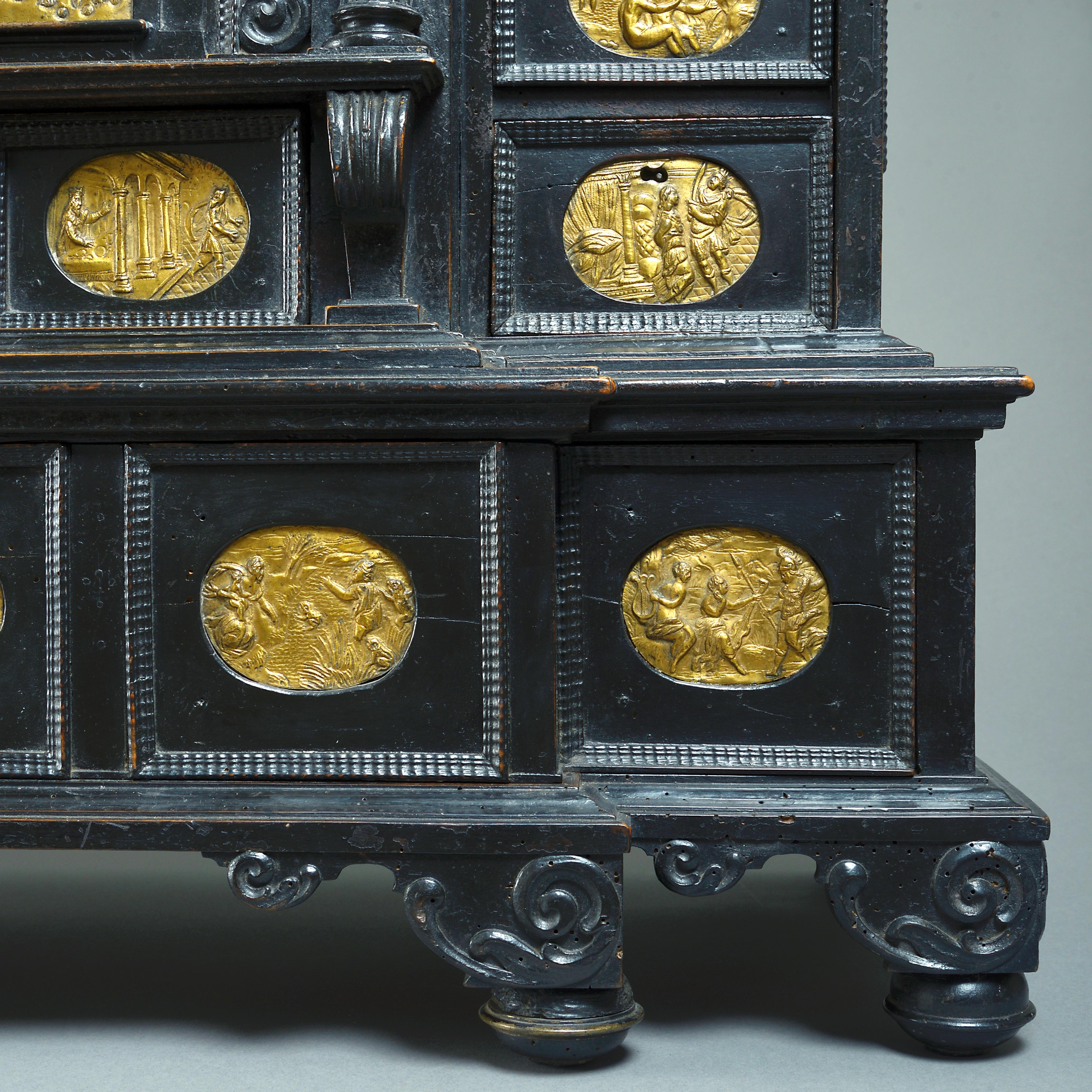 Fine Early 17th Century Ebonised Table Cabinet For Sale 3