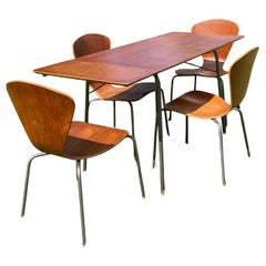 Set per sala da pranzo moderna di metà secolo