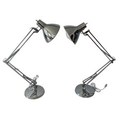 Coppia di lampade da tavolo regolabili Luxo Chrome con zavorra e base. Nuovi articoli del 2012