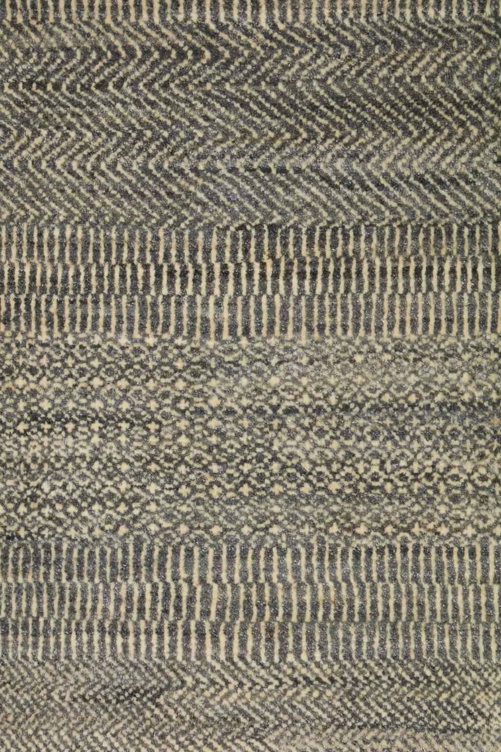 Moderner persischer Wollteppich, blau und cremefarben, 10' x 14' im Zustand „Neu“ im Angebot in New York, NY