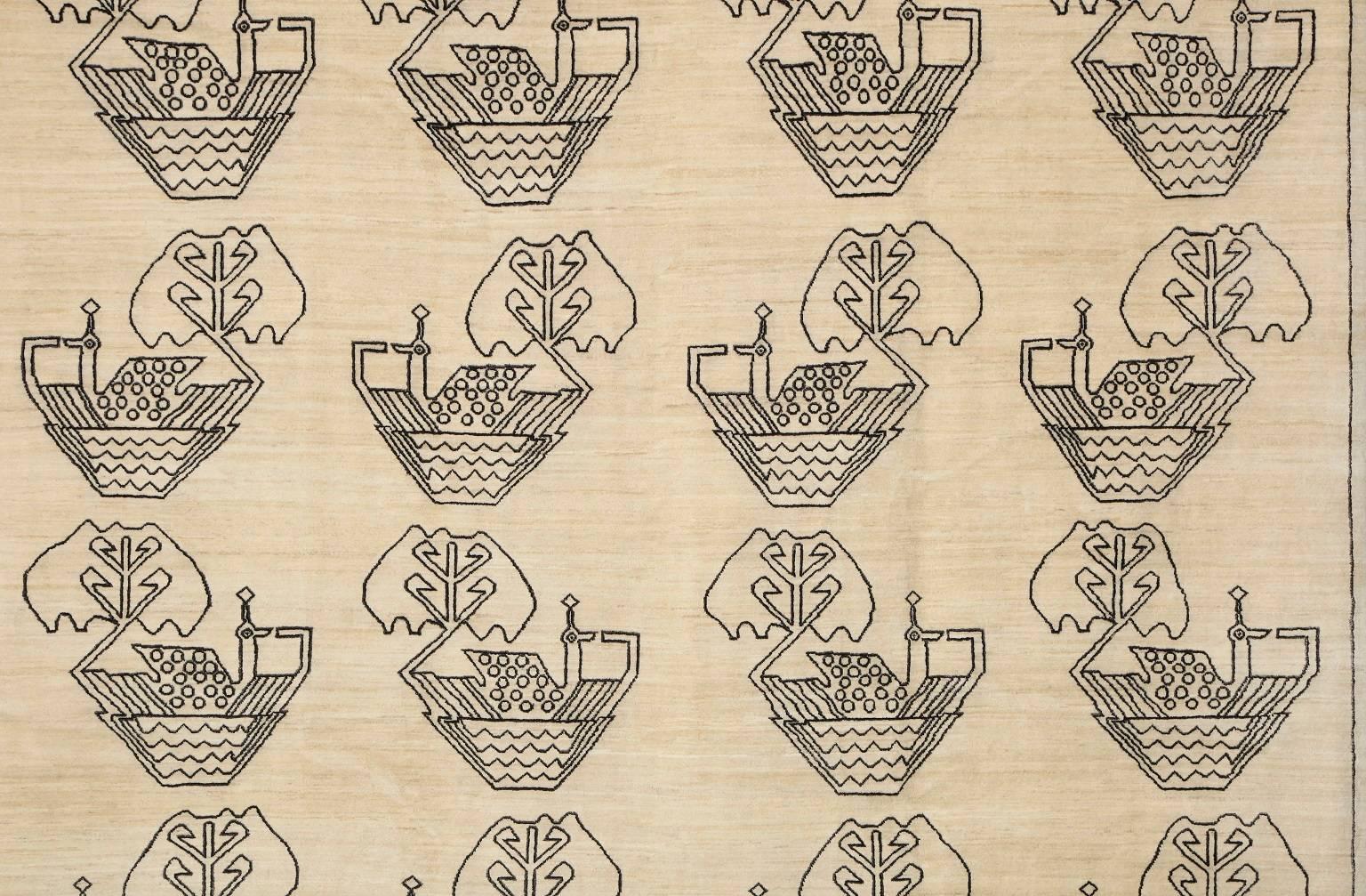 Dieser moderne 9' x 12' große Perserteppich mit Tiermotiven von Orley Shabahang ist Teil unserer exklusiven, limitierten Animal Collection'S. Es ist aus luxuriöser Seide und handgesponnener Wolle handgeknüpft und besteht aus einer harmonischen