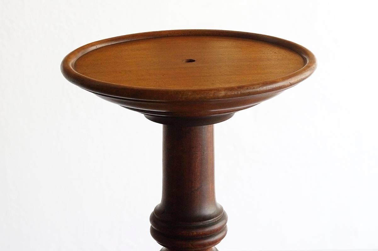 Stately Carved Wood Pedestals, circa 1900 In Excellent Condition In Alhambra, CA