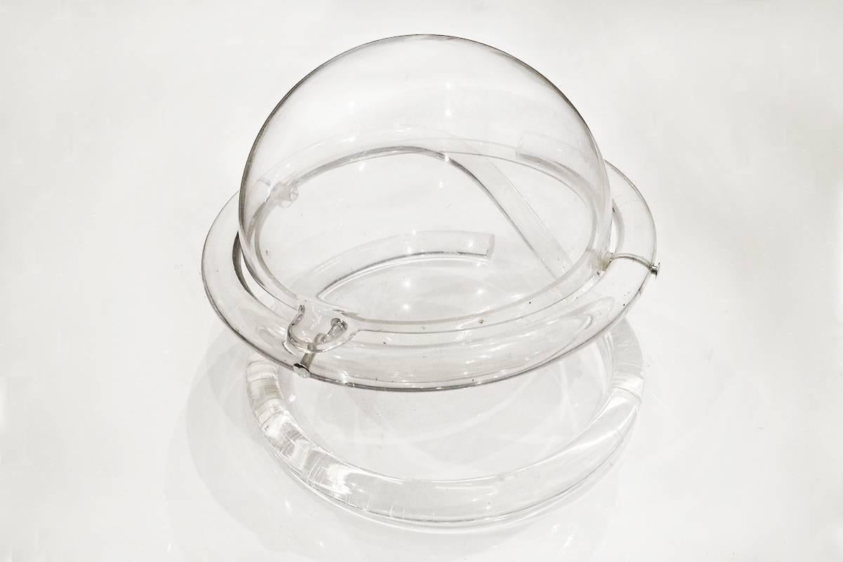 American Rare Dorothy Thorpe Lucite Pretzel Stand with Orb Dish