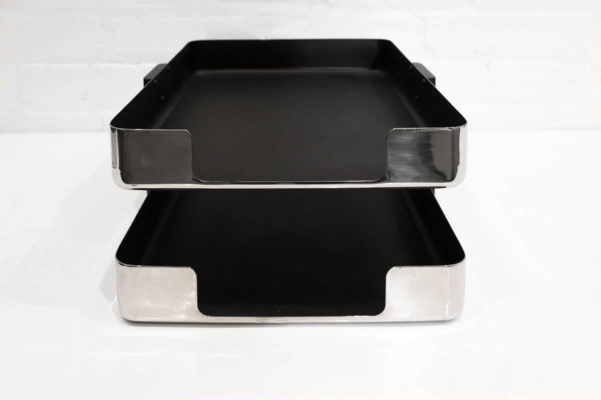 Heavy duty two-tier desk top letter tray from McDonald, maker of high quality desk accessories. Chrome exterior with painted black interior. Beautiful office accessory.

Dimensions: 15