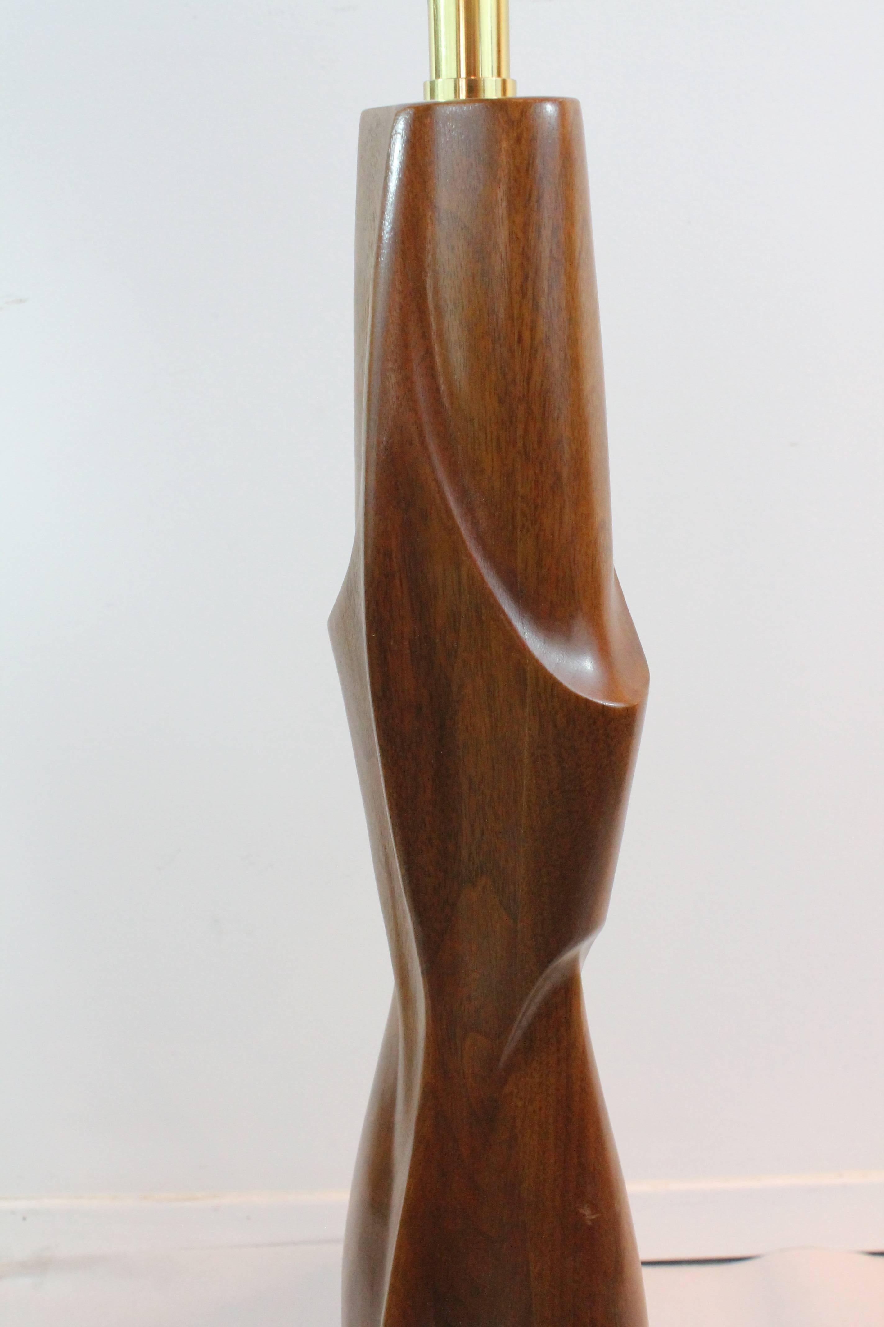 20th Century Carved Walnut Sculptural Laurel Lamp For Sale