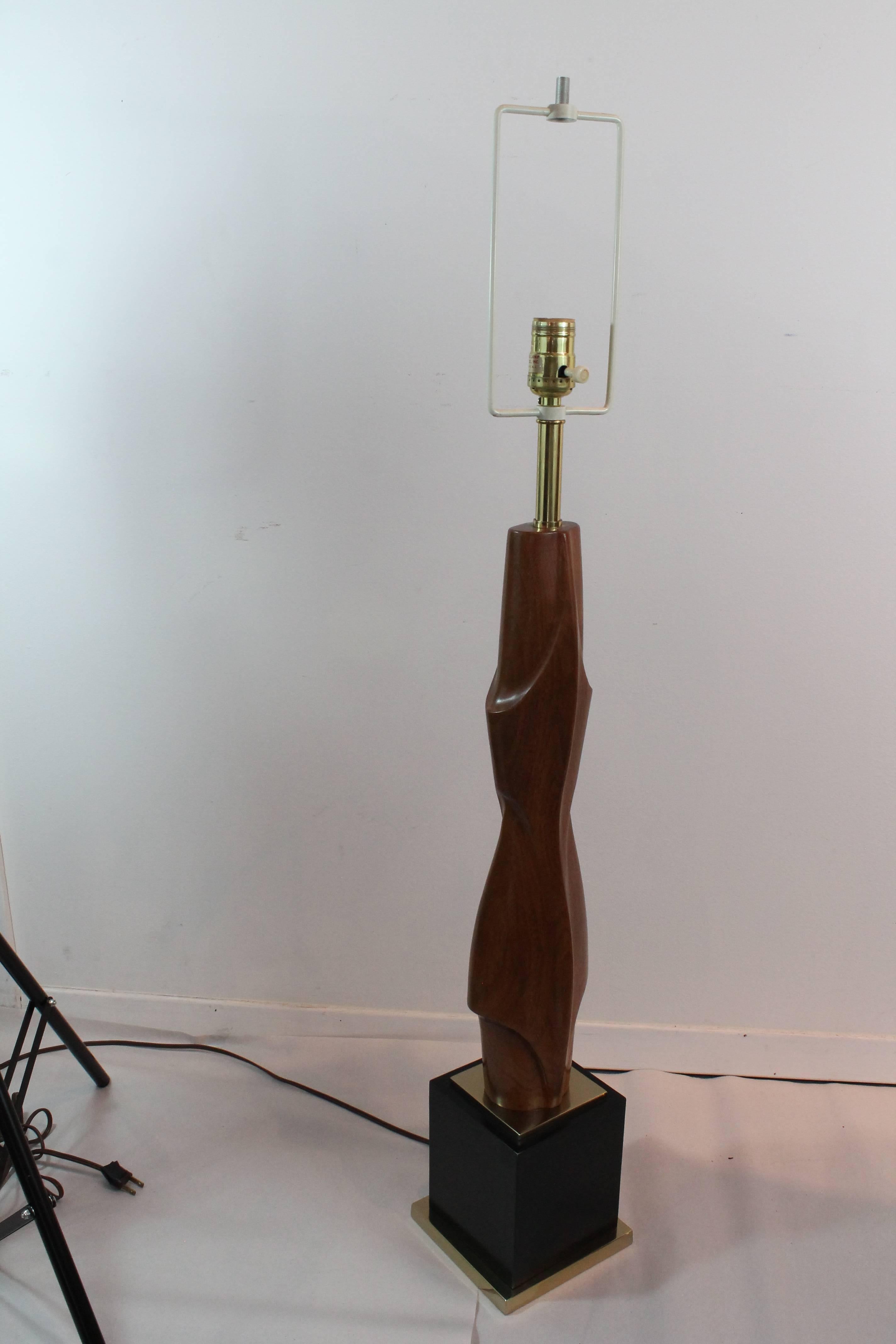 Mid-Century Modern Carved Walnut Sculptural Laurel Lamp For Sale