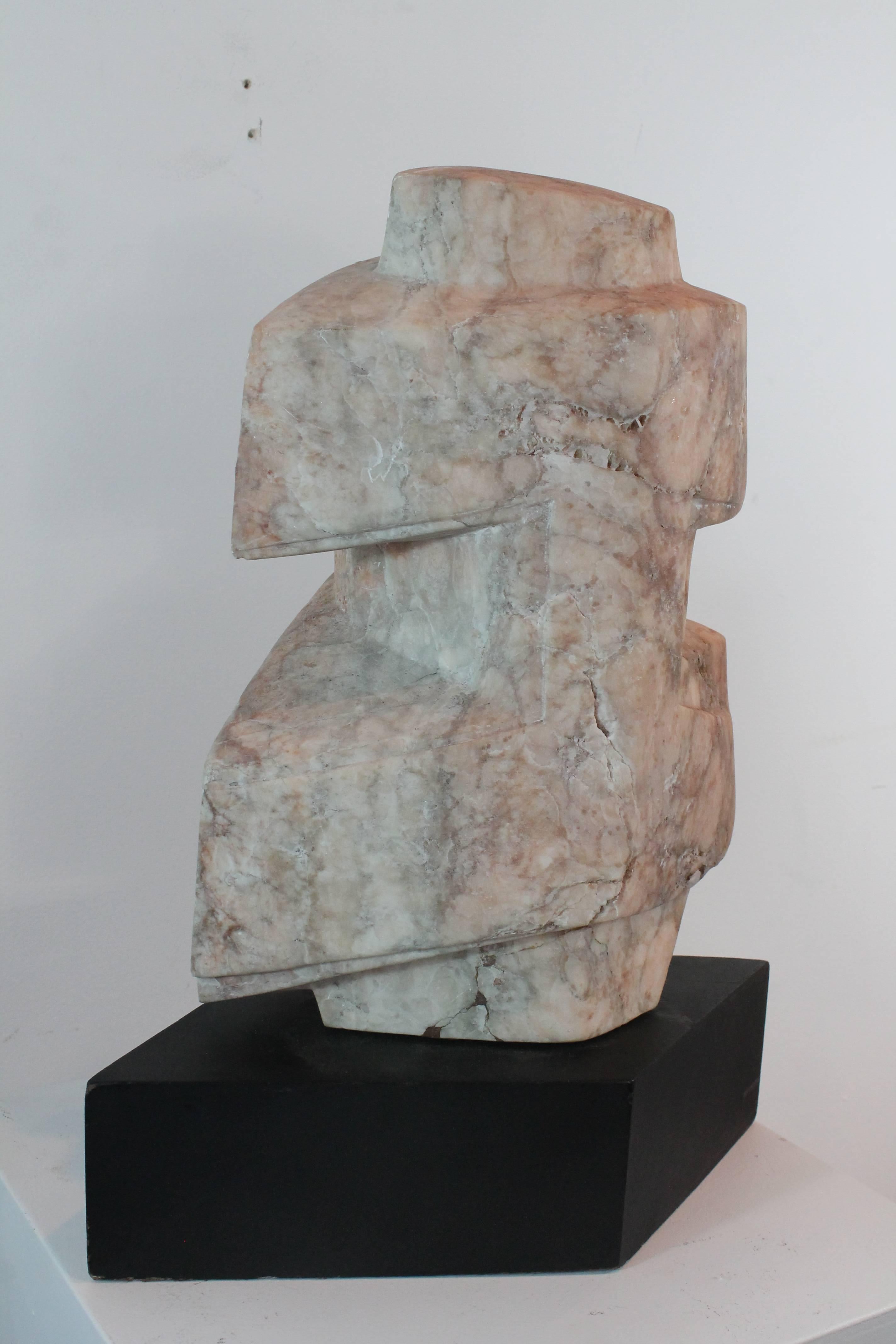 Modernist Marble Angular Sculpture In Excellent Condition For Sale In 3 Oaks, MI