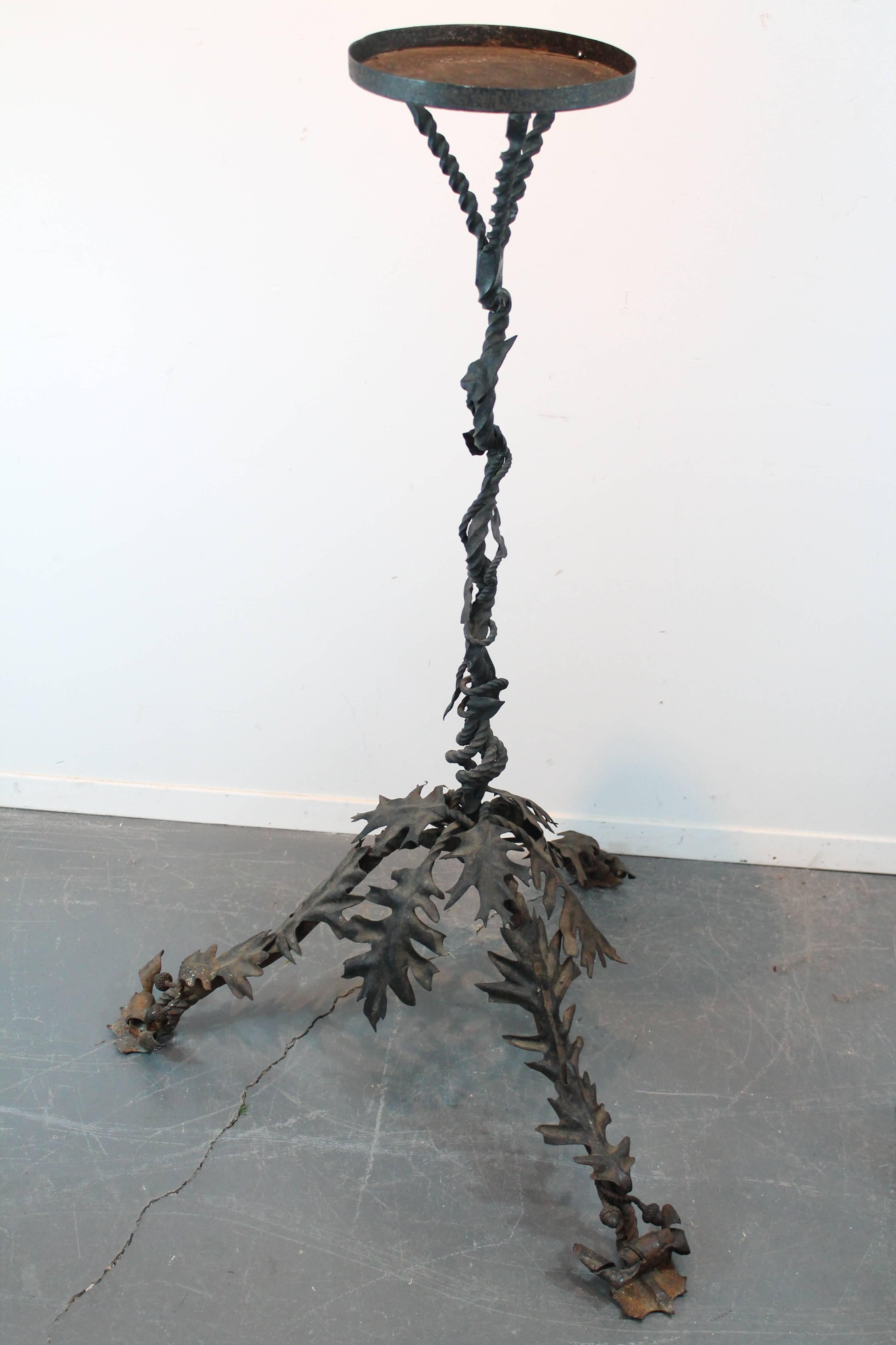 Highly Detailed French Wrought Iron Oak Leaf and Acorn Sculptural Stand In Excellent Condition For Sale In 3 Oaks, MI