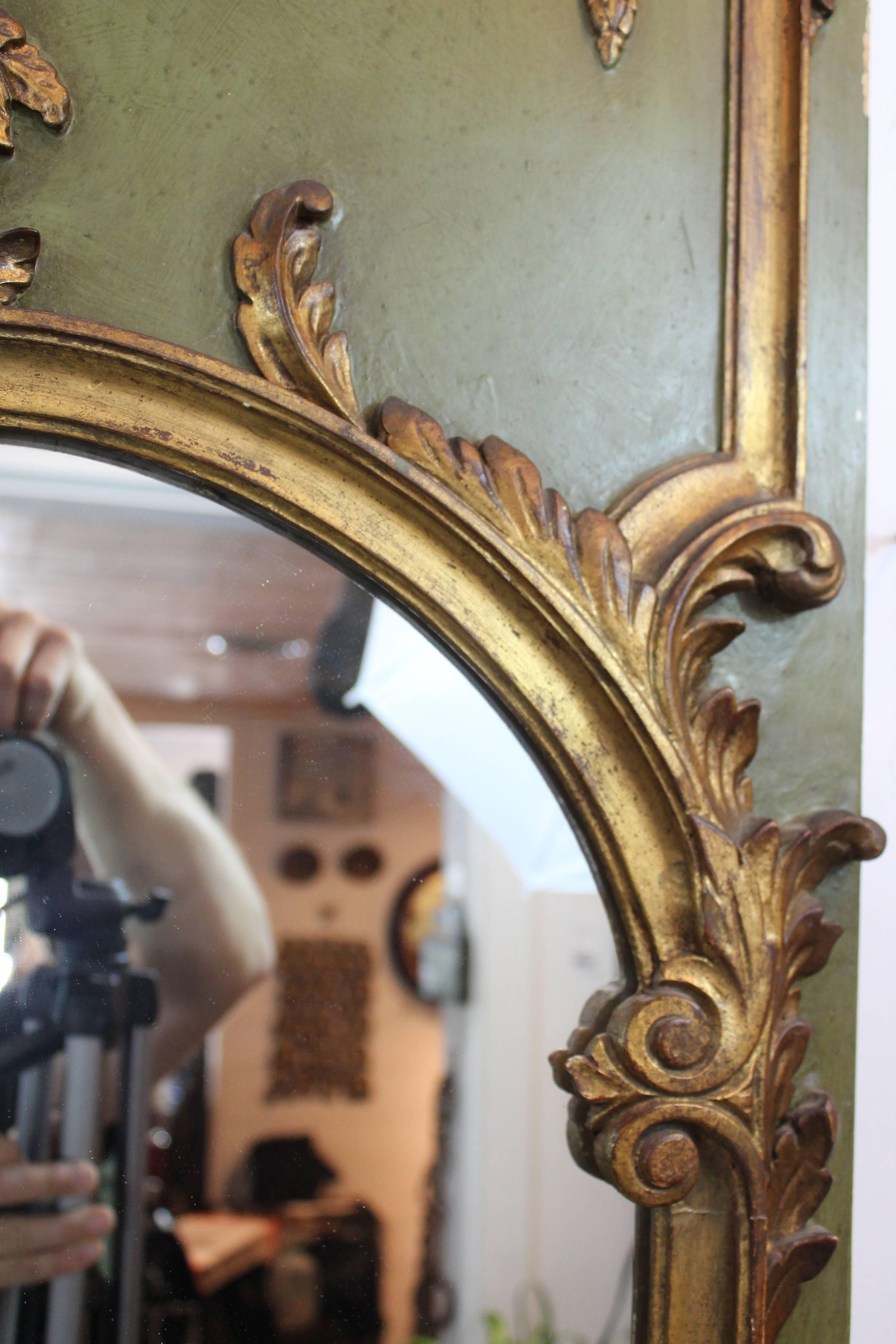 Italian Carved and Gilt Trumeau Mirror For Sale 1