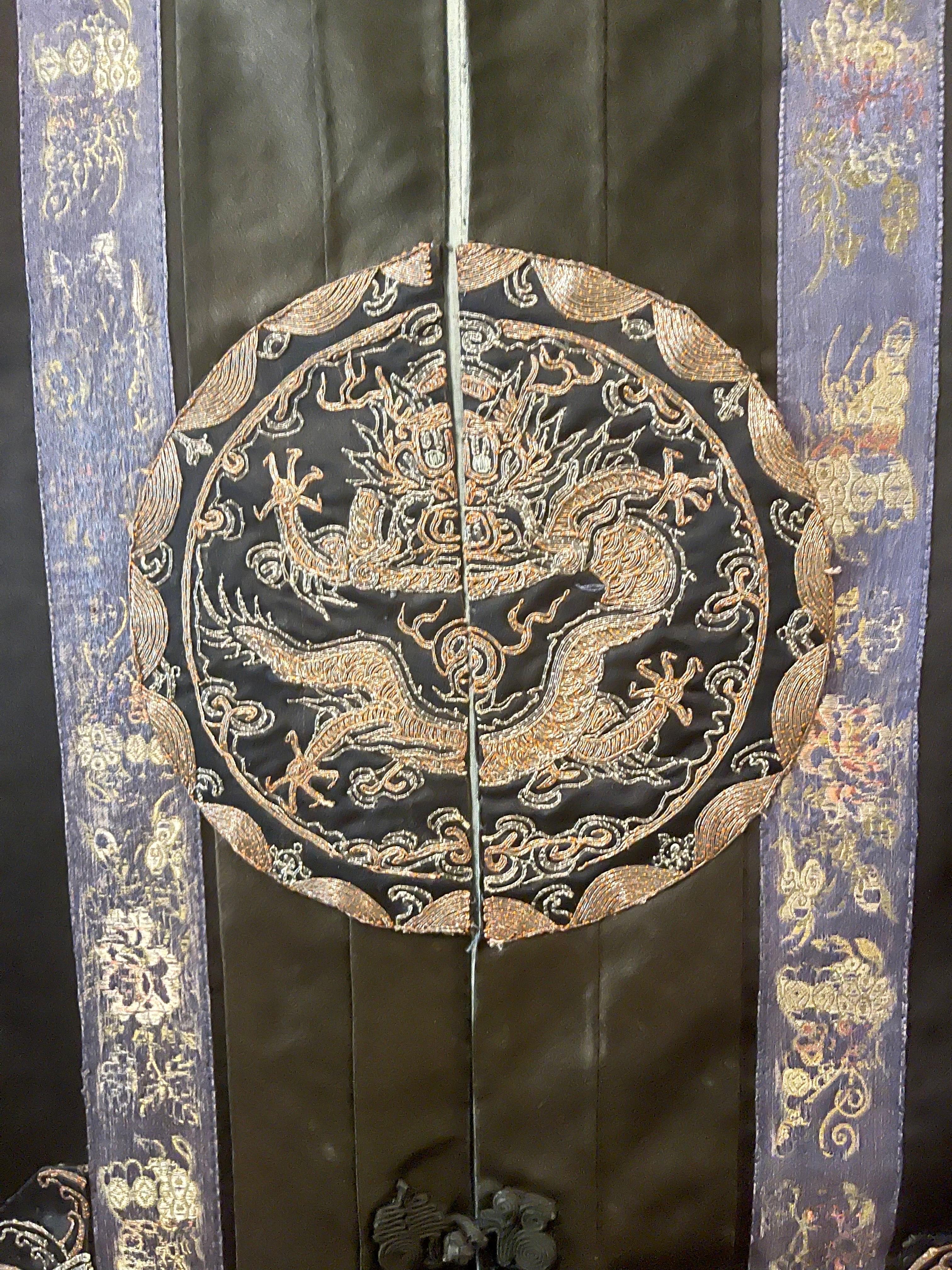Framed Antique Chinese Silk Robe with Dragon Roundel Design For Sale 4