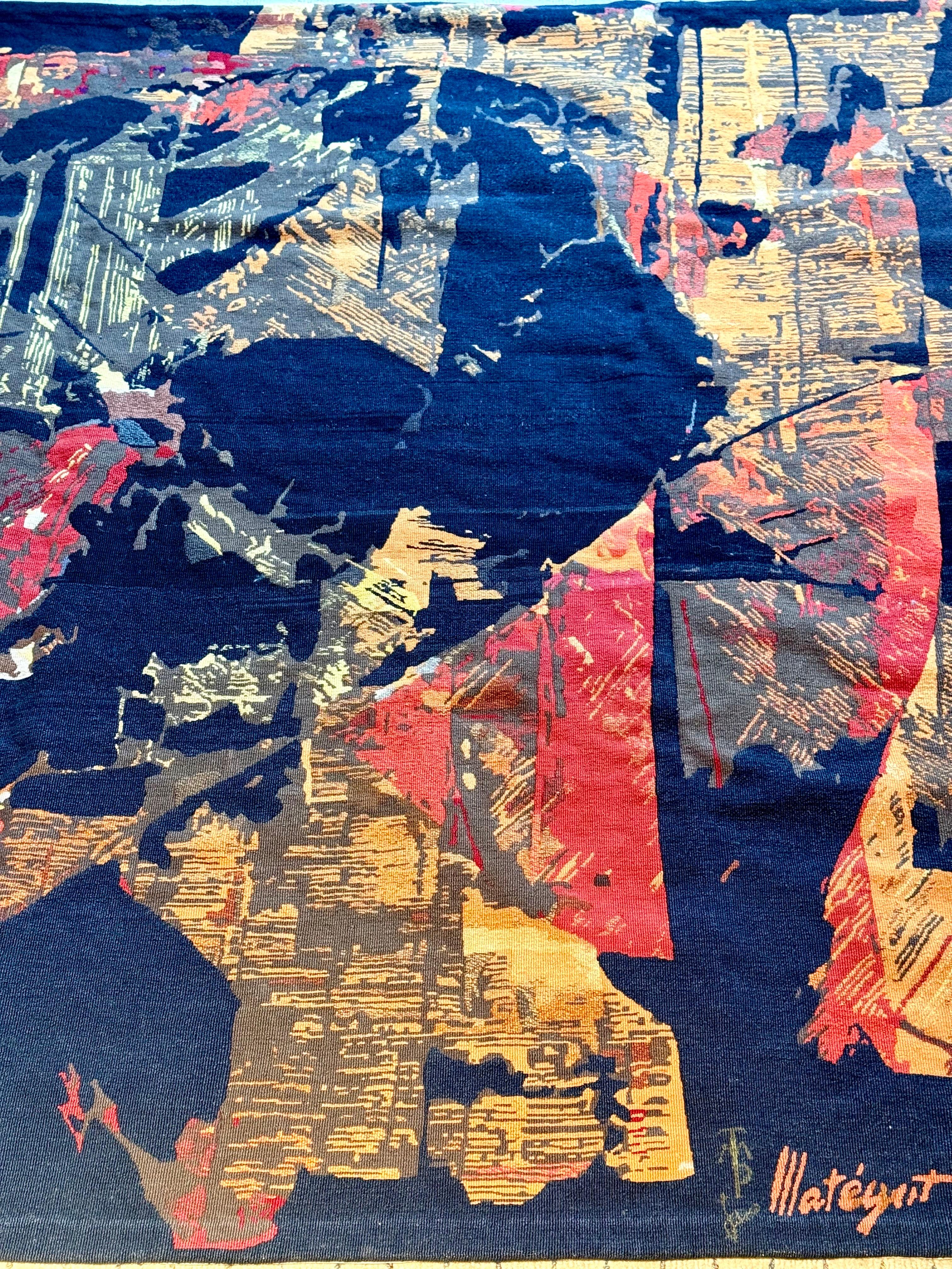 A Large Modernist Abstract Tapestry by Mathieu Mategot For Sale 2