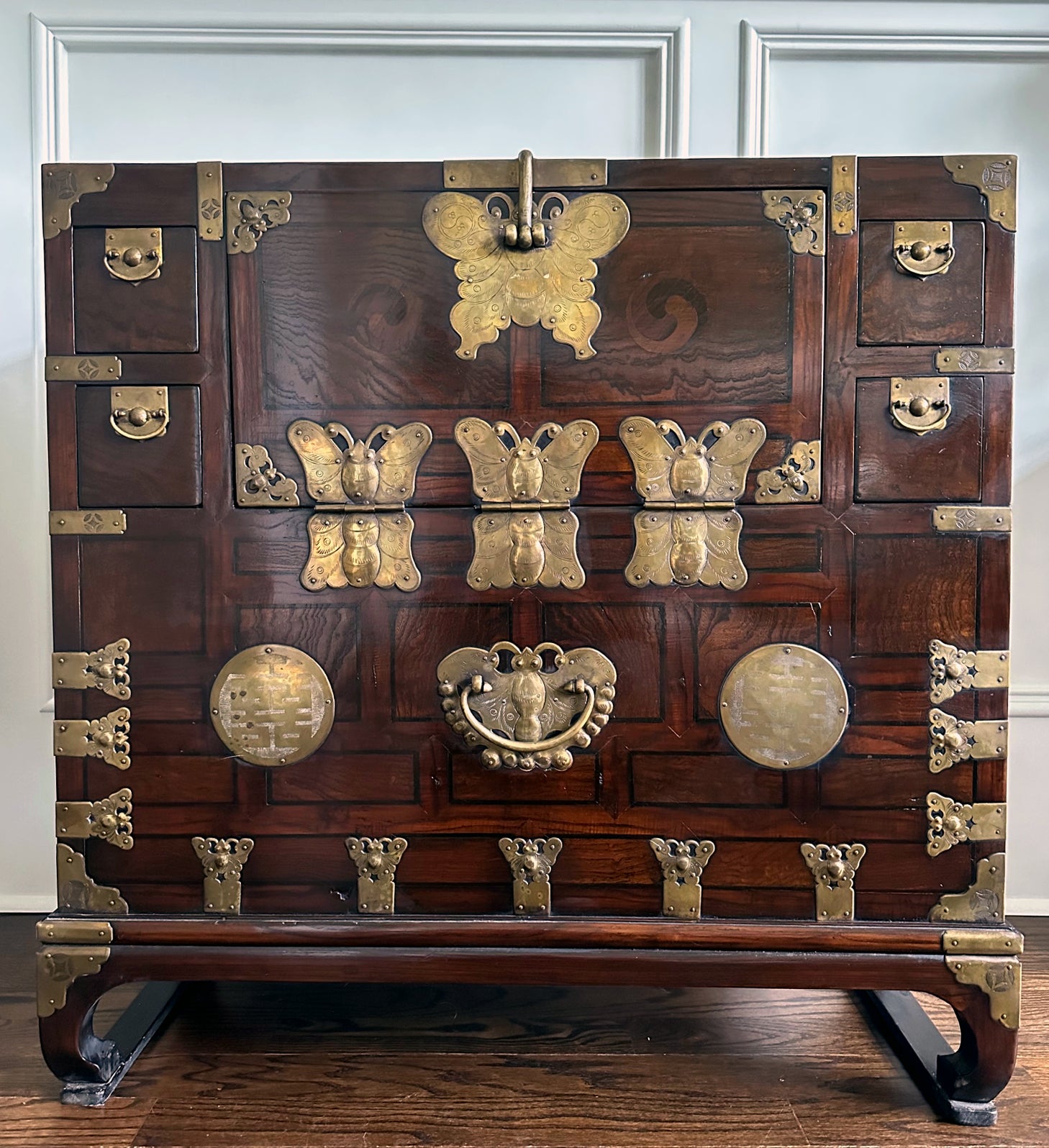 A Korean Bandaji Chest circa late 19th century toward the end of Joseon Dynasty from Gyeonggi Do. Bandaji is known as drop front half opening chest and was traditionally used to store household valuables and beddings. On special occasion such as