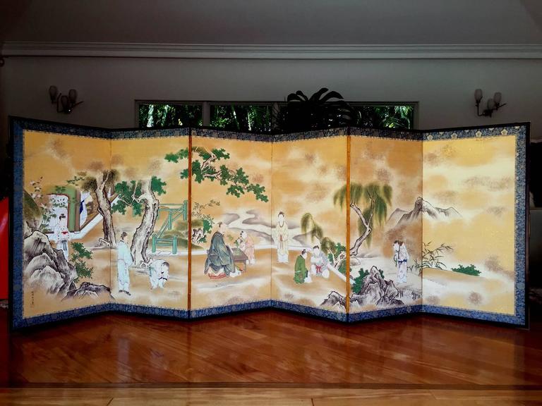 An exquisite Japanese folding screen painted and signed by Kano Tanshin (Morimasa) (1658-1719), circa early Edo Period. An important member of the Kano painter family, the son of Kano Tanyu by his second wife, Kano Tanshin led the Kajibashi branch