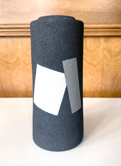 Japanische Keramikvase mit „Tomobako“ – Frühwerk von Mihara Ken