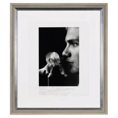 Fotografía enmarcada y numerada con notas de Duane Michals y una procedencia destacada