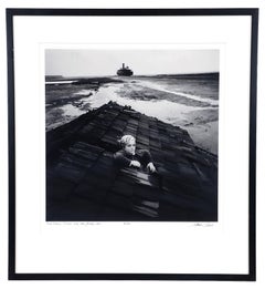 Fotografia incorniciata, in grande formato e in edizione limitata, intitolata “Flood Dream” di Arthur Tress