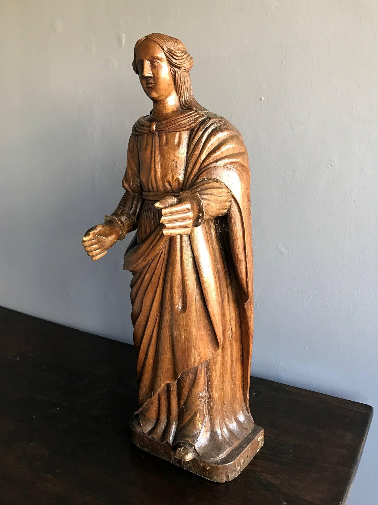 Impressive Antique Carved Santo In Good Condition For Sale In Atlanta, GA