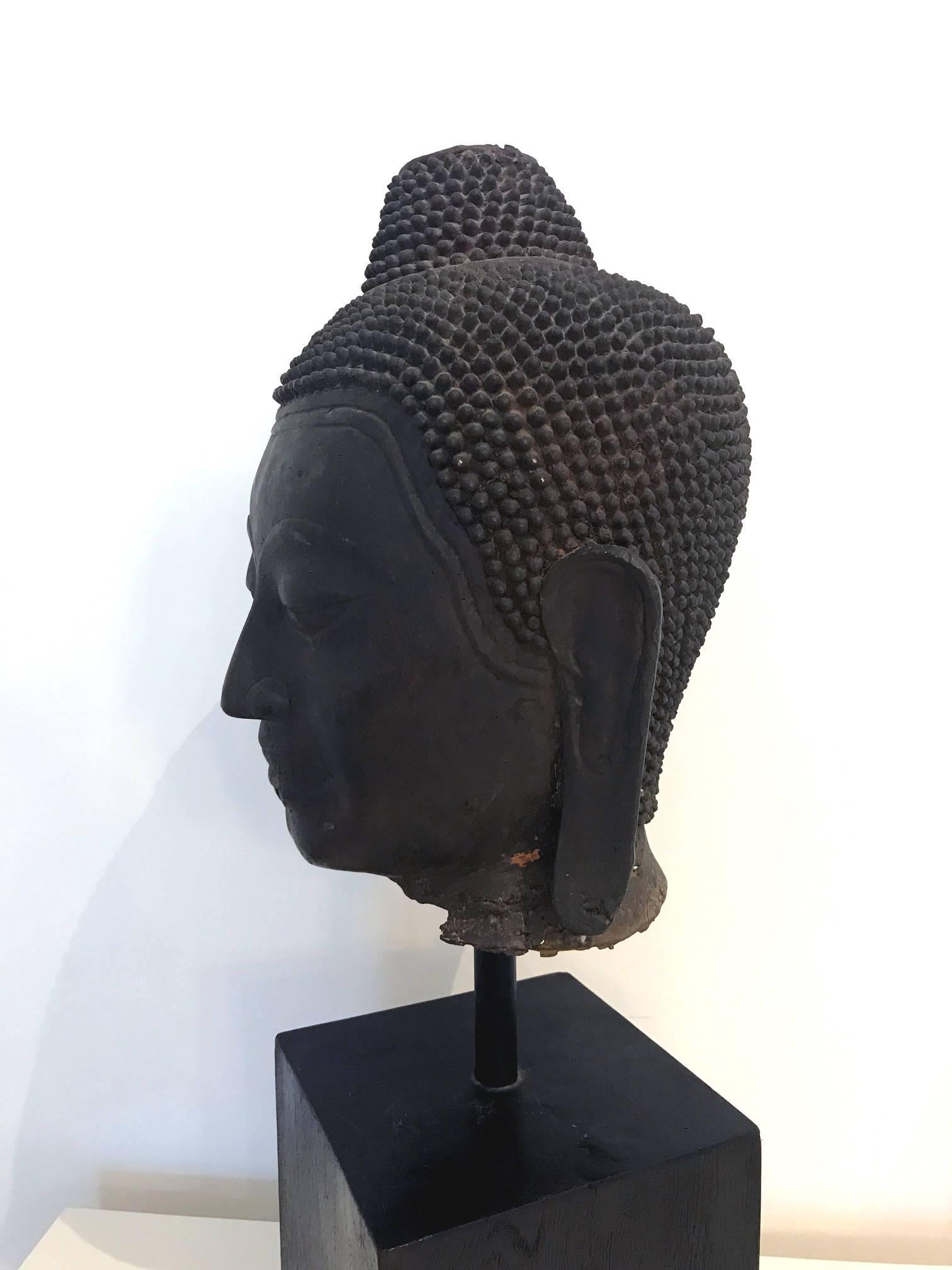 Large Bronze Buddha Head with Stand Thailand In Good Condition For Sale In Atlanta, GA
