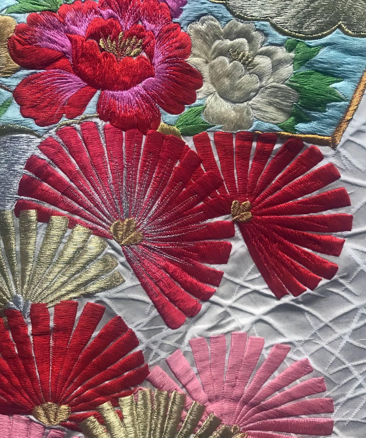20th Century Beautiful Art Deco Style Japanese Ceremonial Kimono For Sale