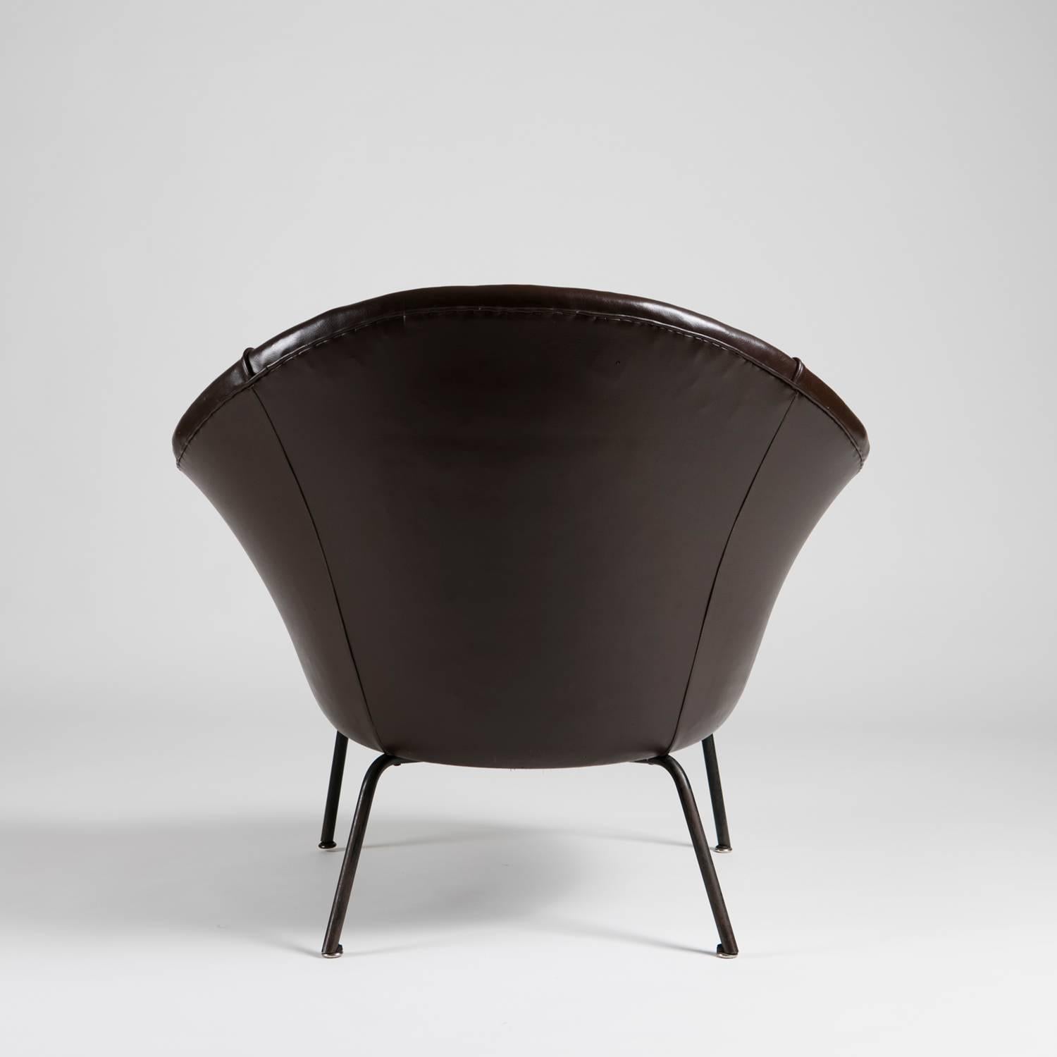 Modern Easy Chair Model 1003 by Klain W. Henry for Cassina