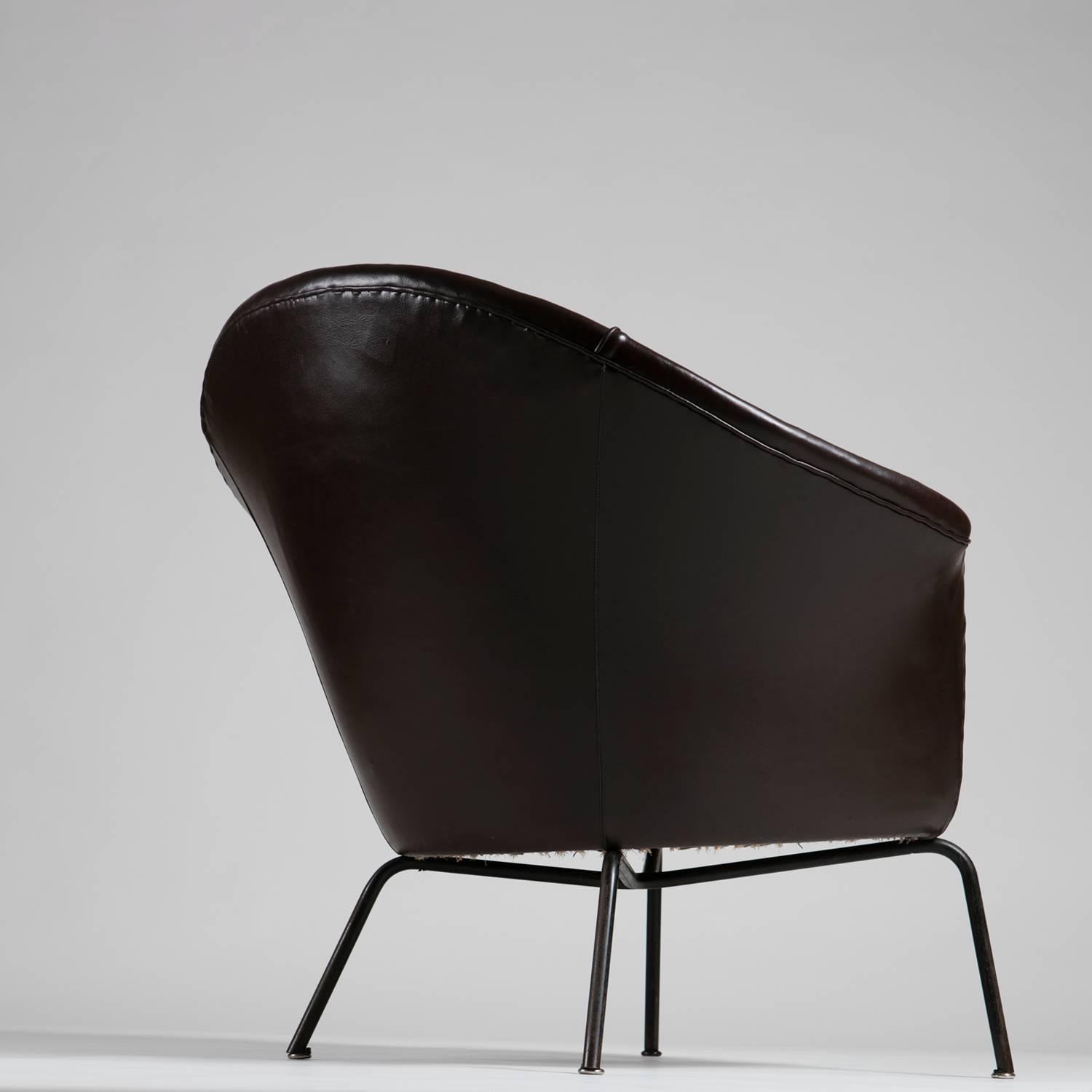 Italian Easy Chair Model 1003 by Klain W. Henry for Cassina