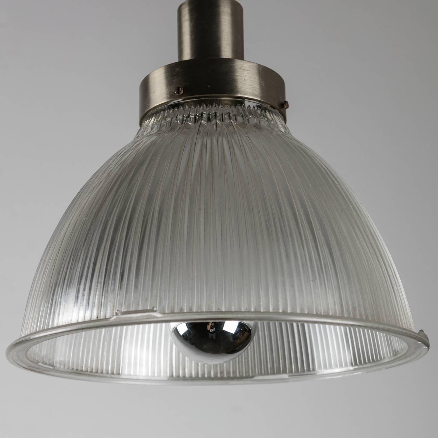 Ensemble de deux lampes suspendues dans le style de B.B.P.R. pour Artemide, Italie, années 1950 Bon état - En vente à Milan, IT