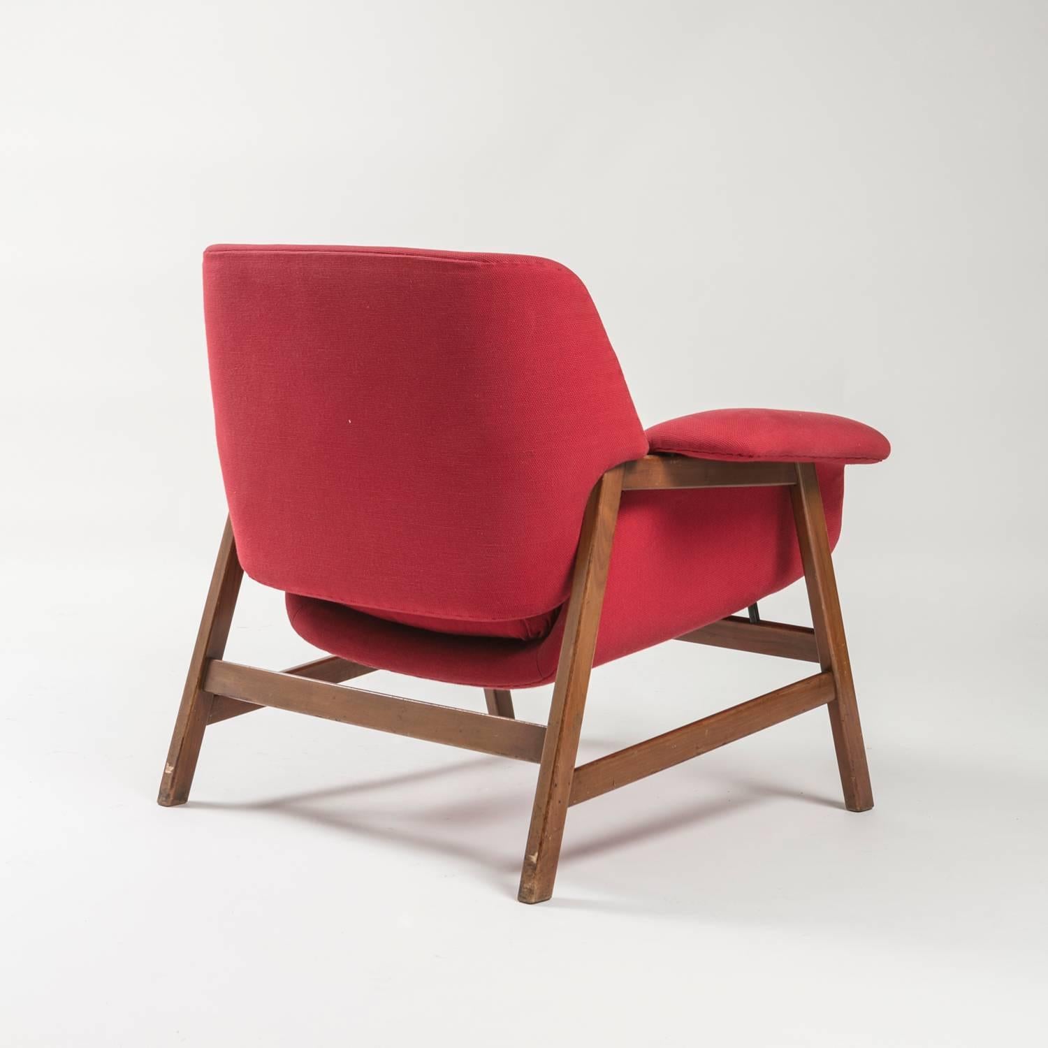 Italian Pair of Armchairs by Gianfranco Frattini for Cassina