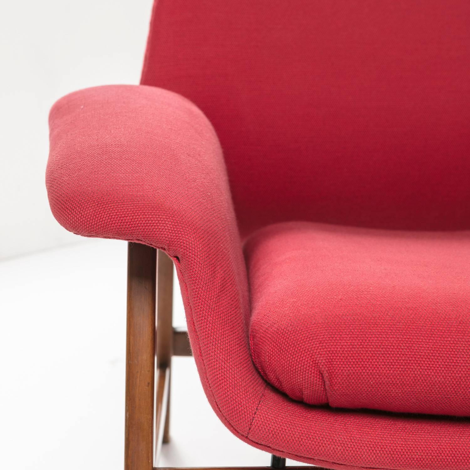 Upholstery Pair of Armchairs by Gianfranco Frattini for Cassina
