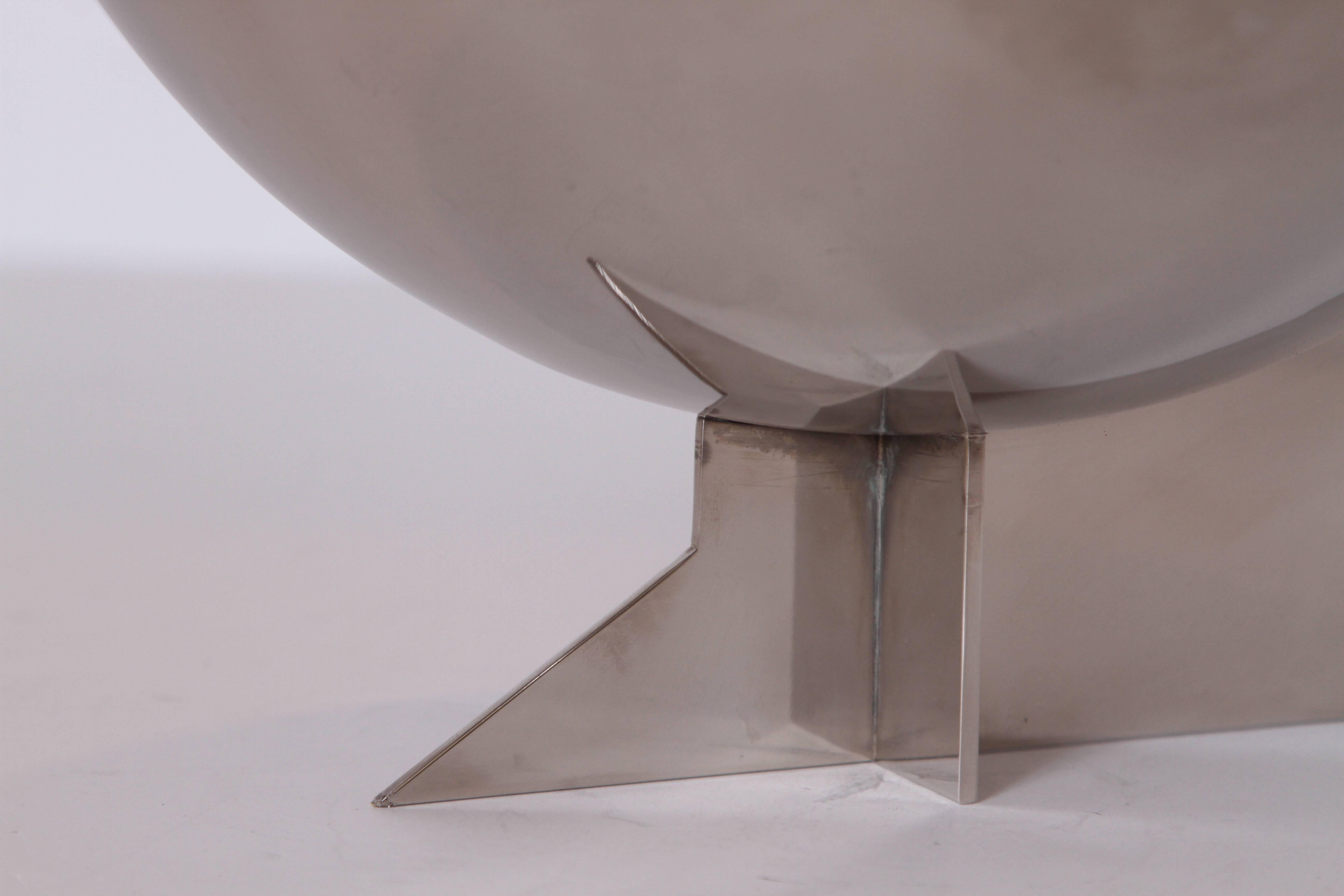 Machine Age Art Deco Signed Desny Silver Plate Centerpiece Bowl For Sale 4
