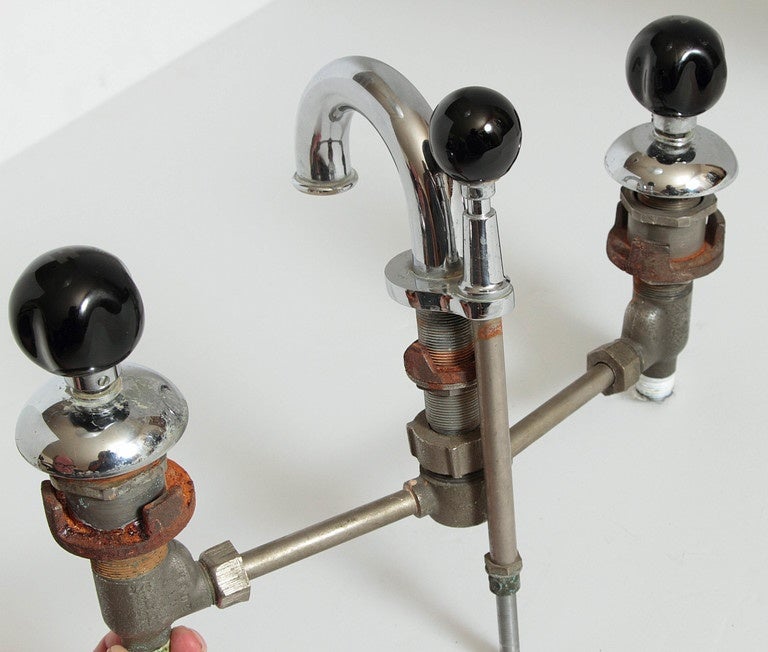 Mid-20th Century George Sakier Designed Machine Age Faucet Set for Standard Sanitary, circa 1933
