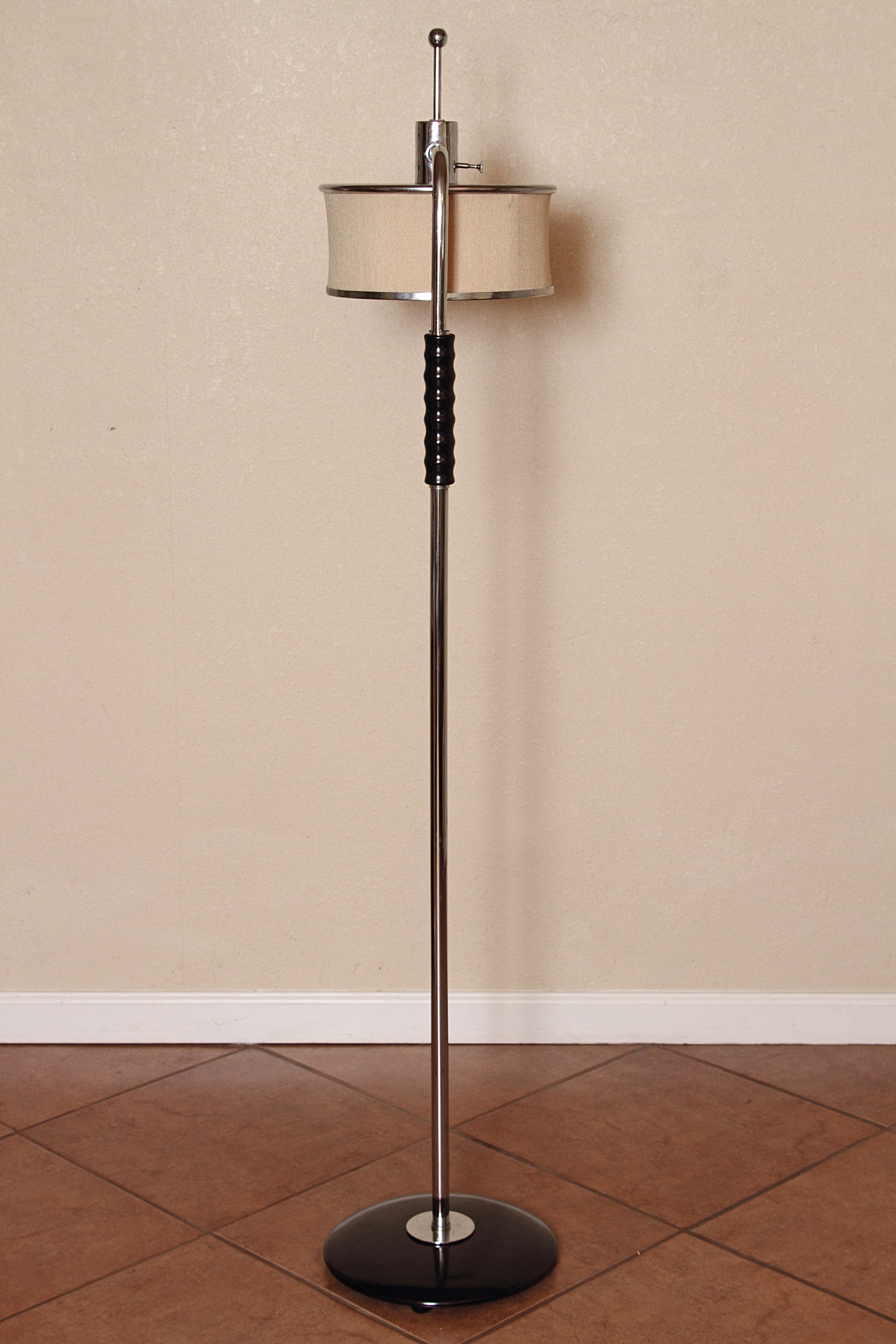 gilbert rohde lamp