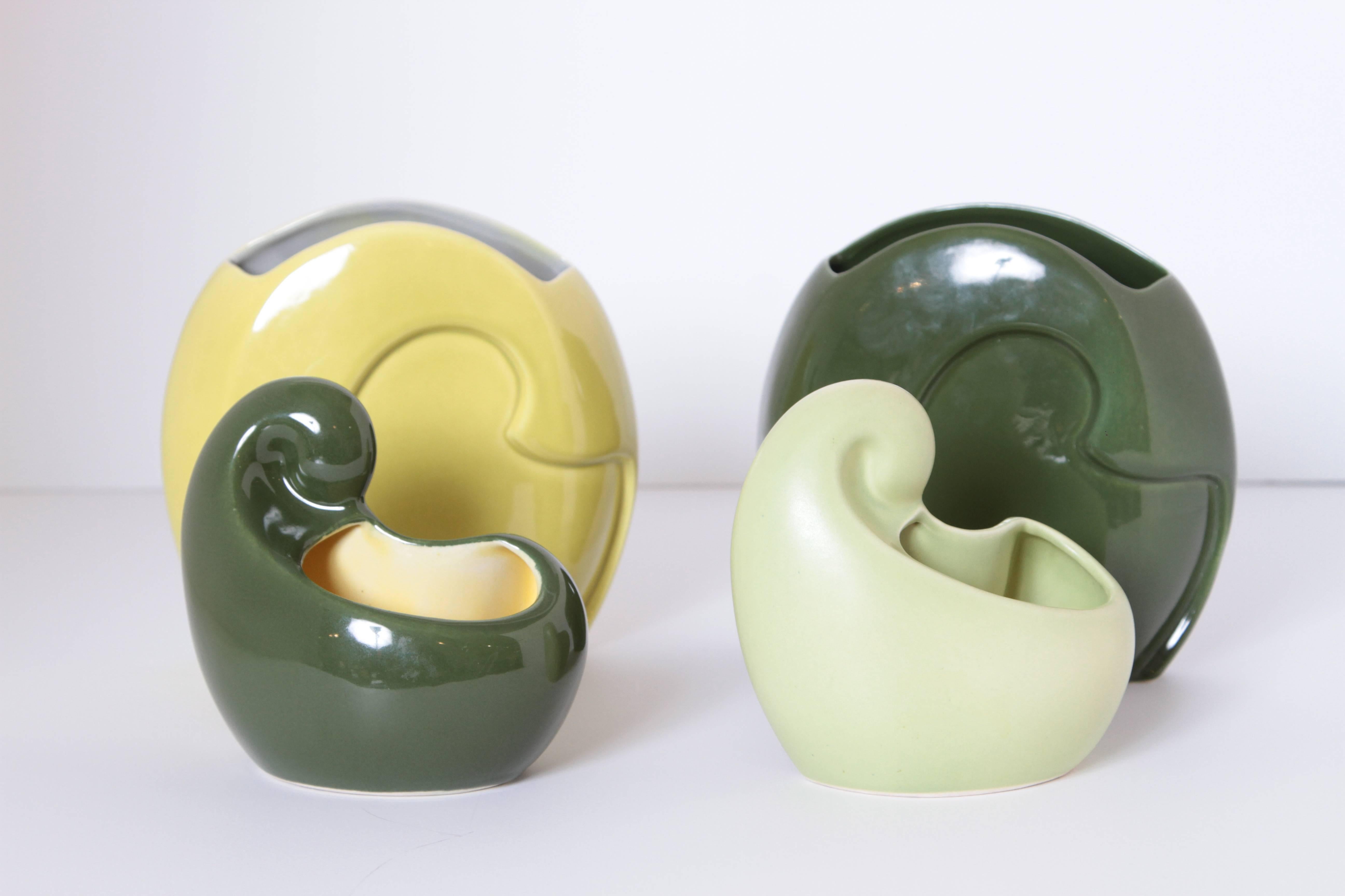 Mid-20th Century 2 Belle Kogan Patented Pairs Nesting Biomorphic Mid-Century Vases for Red Wing For Sale