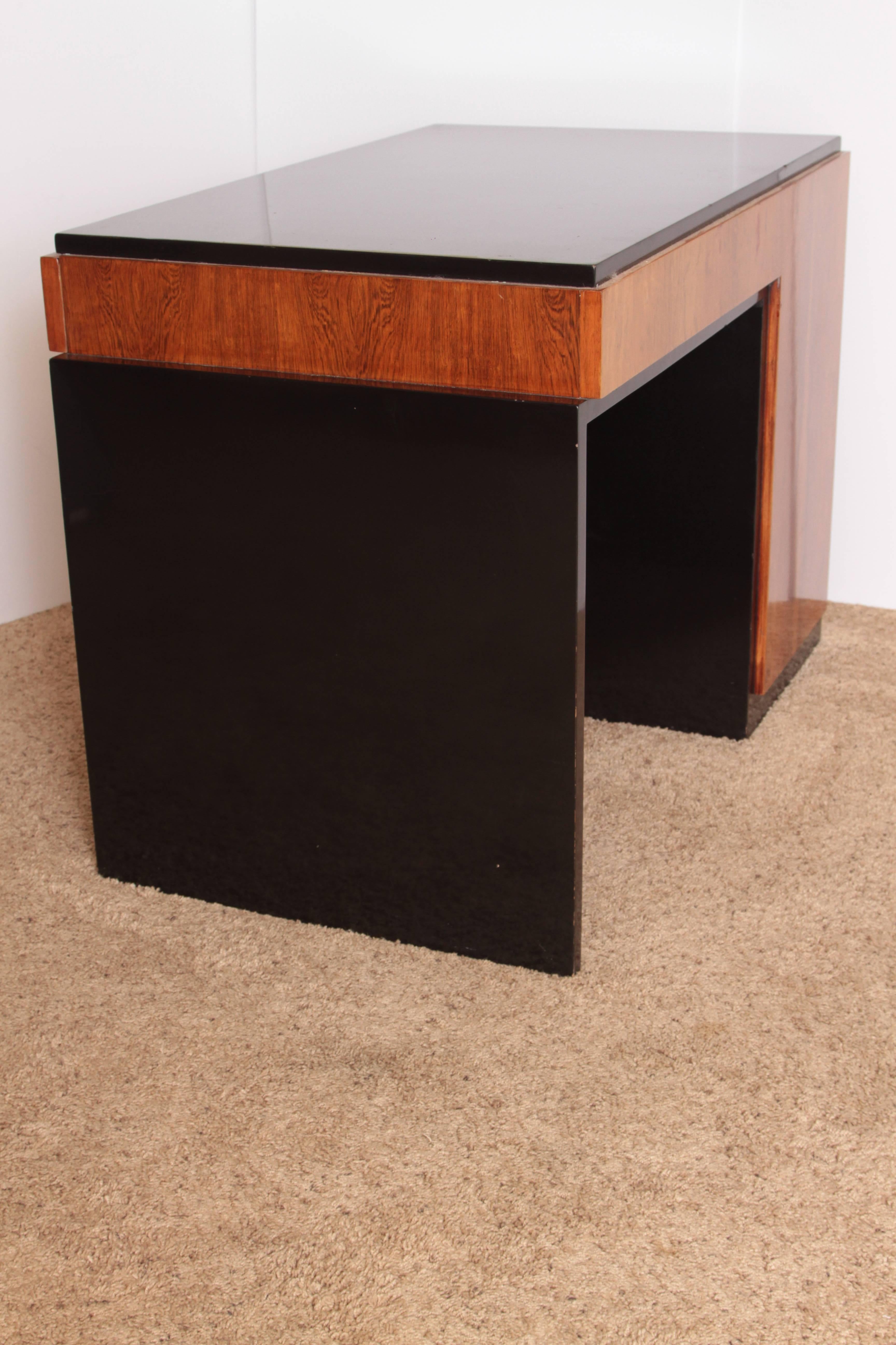 Mid-20th Century Machine Age Art Deco Donald Deskey for Widdicomb Asymmetric Desk For Sale