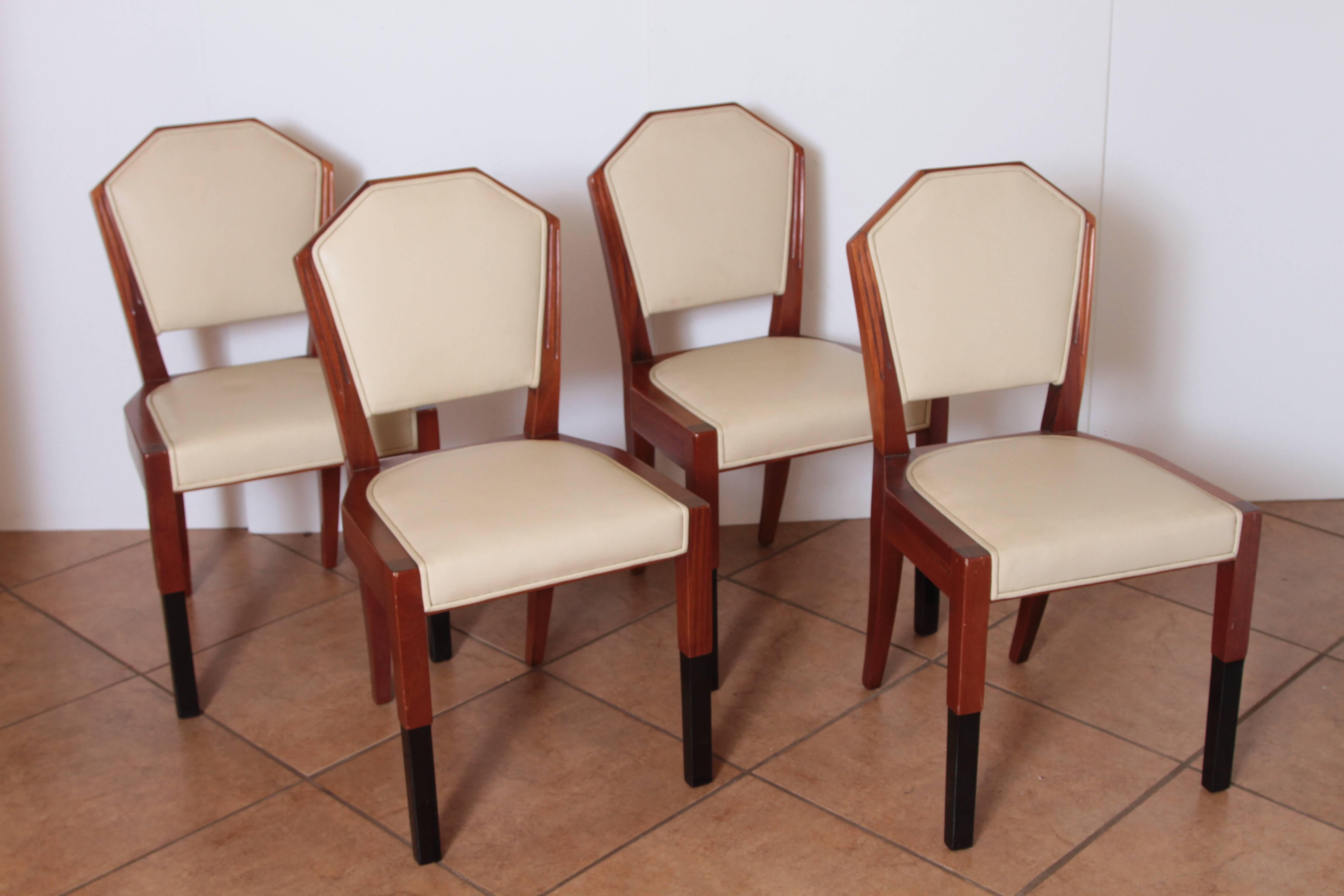 Art Deco Dynamique Creations set of four side chairs Johnson Furniture Co.  David Robertson Smith

Important Art Deco Dynamique Creations set of four side chairs for Johnson Handley Johnson.
Design by David Robertson Smith for Johnson Furniture Co.,
