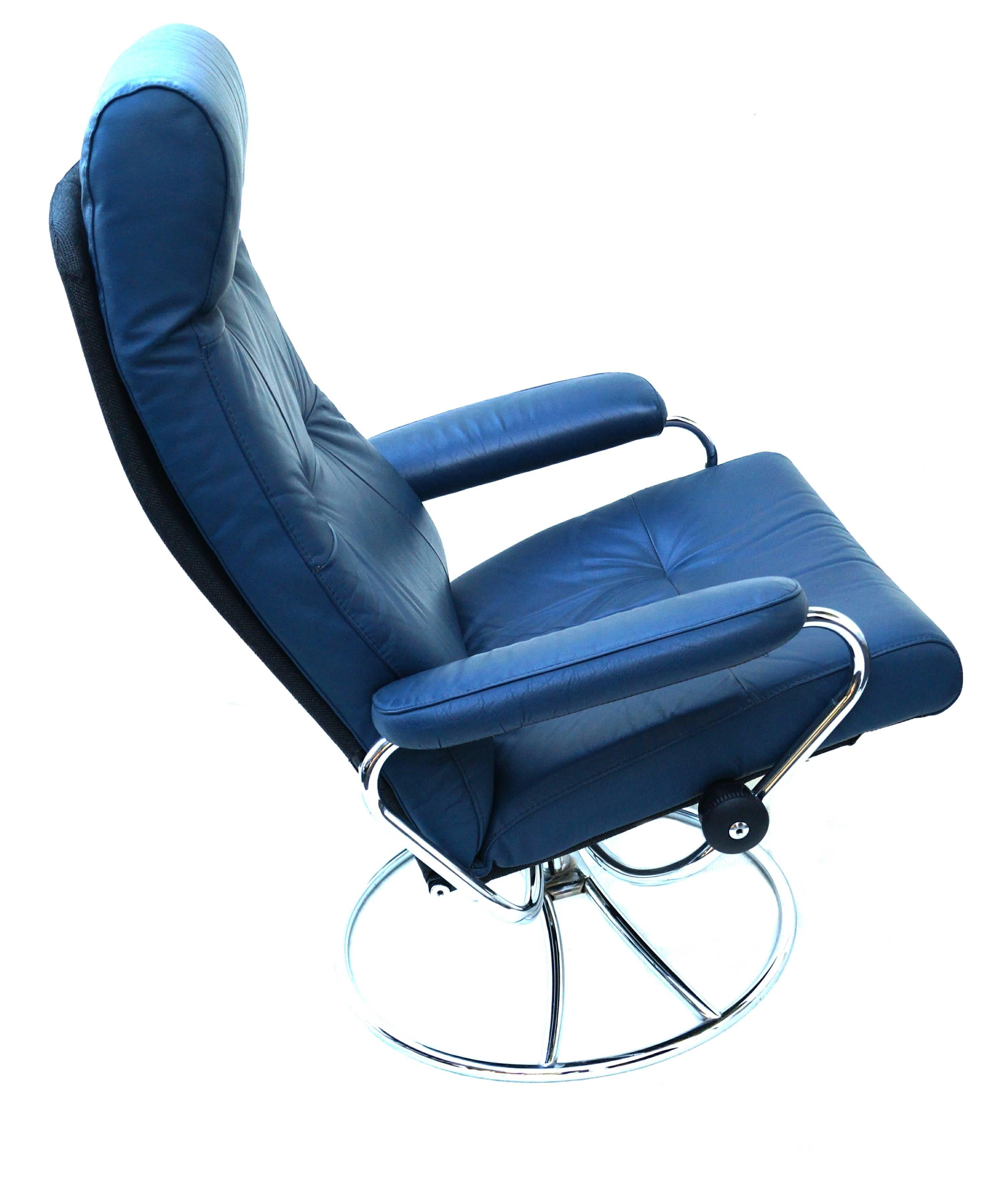 Late 20th Century Ekornes Norwegian Blue Leather Lounge Chair and Ottoman