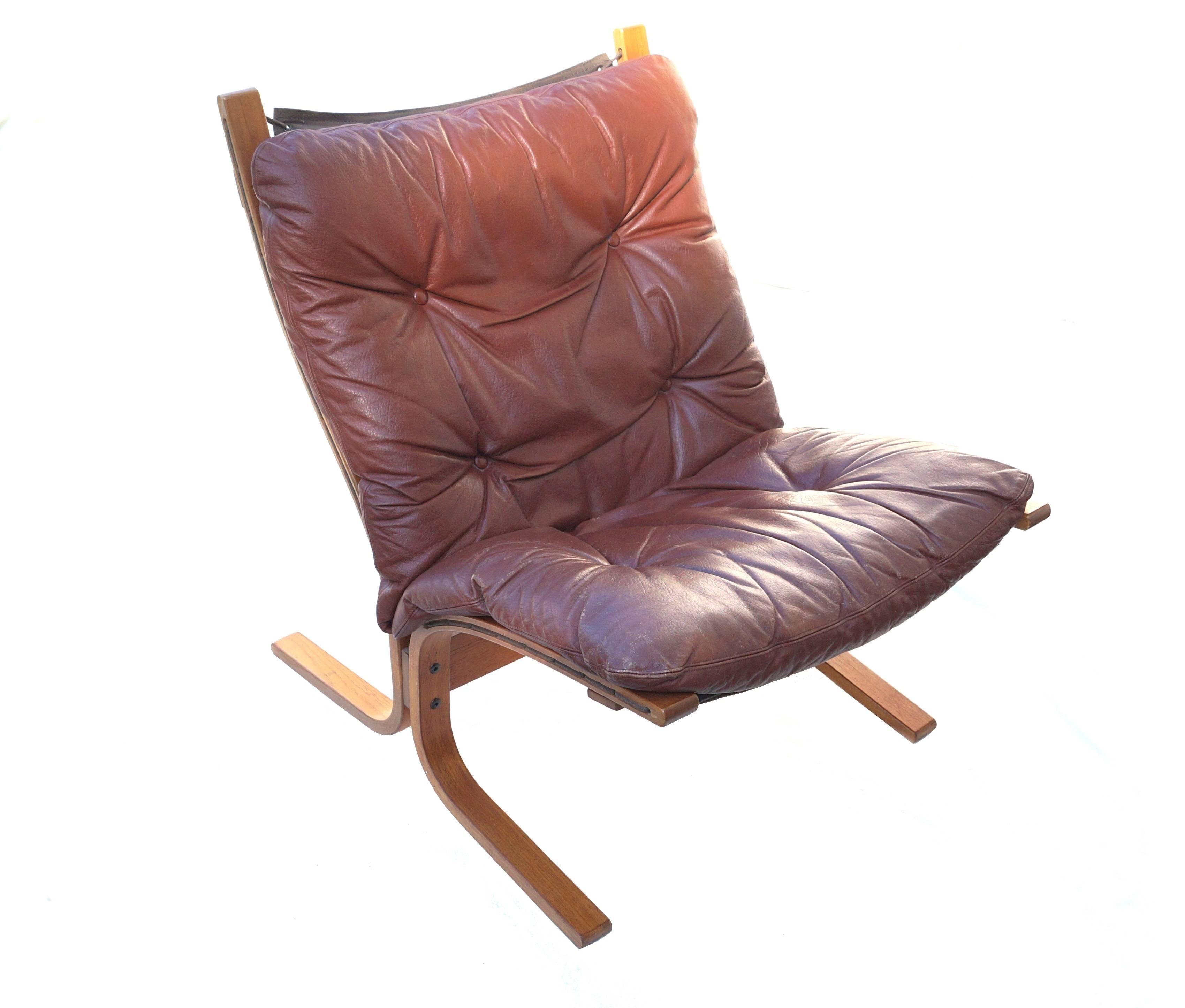 Ingmar Relling Pair of Siesta Sling Lounge Chairs in Leather for Westnofa In Fair Condition In Wayne, NJ