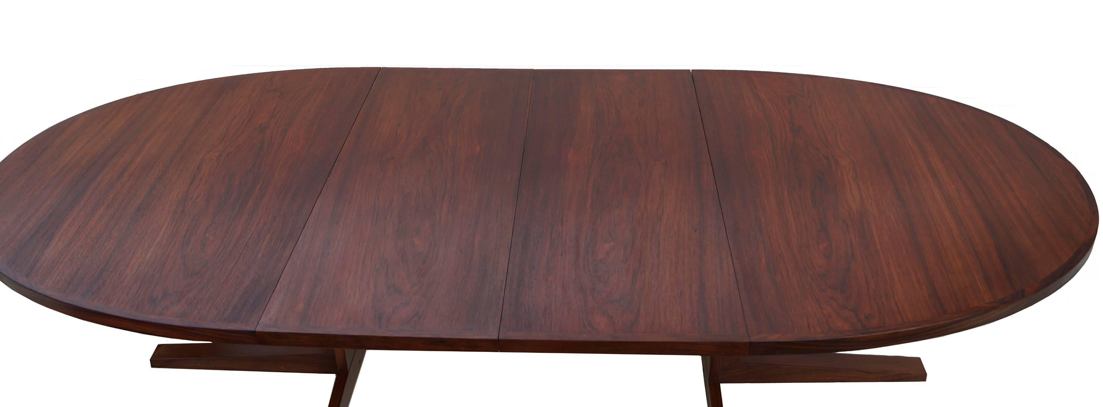 John Mortensen Expandable Rosewood Dining Conference Table In Good Condition In Wayne, NJ