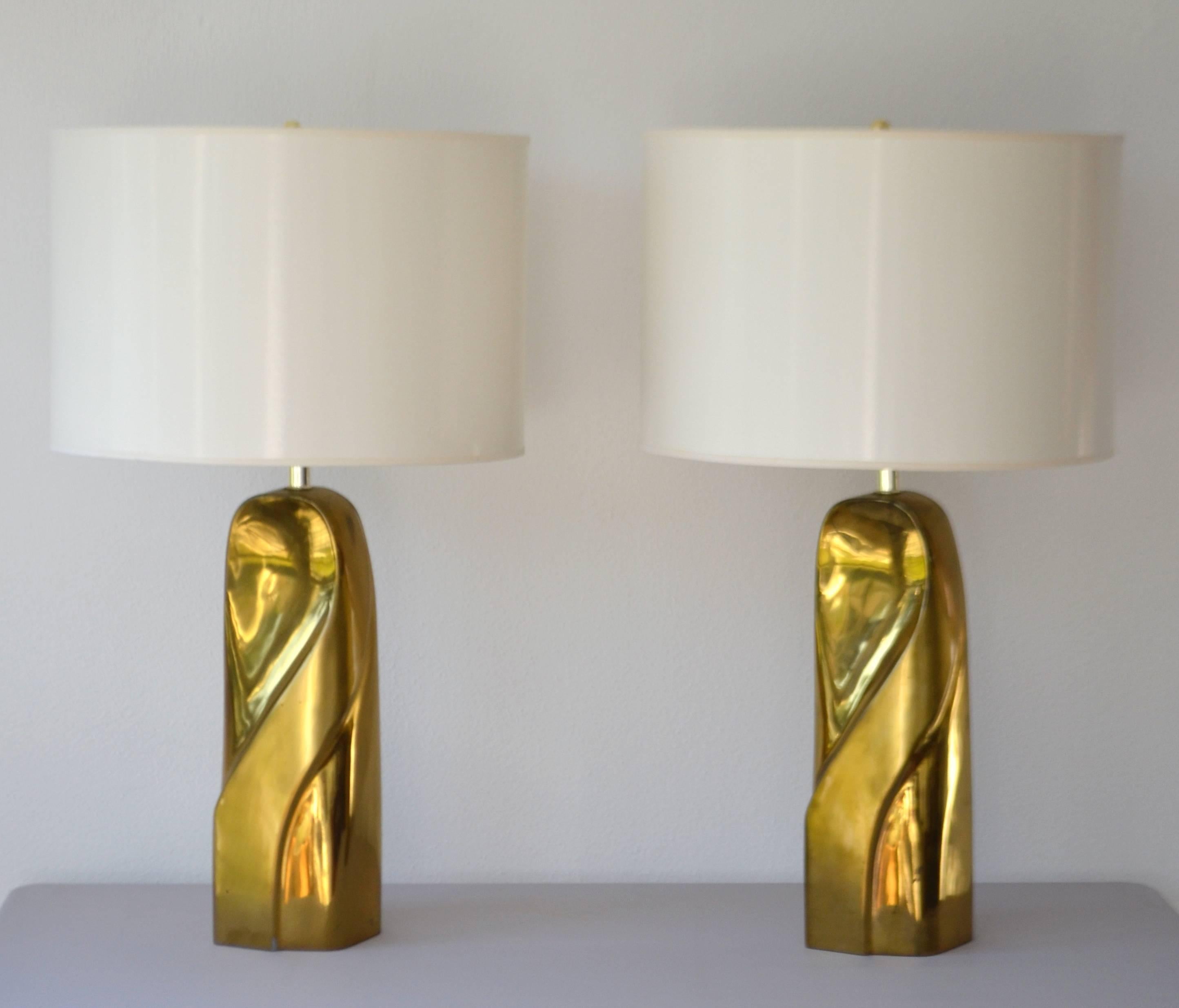 Pair of Postmodern Polished Brass Table Lamps 4