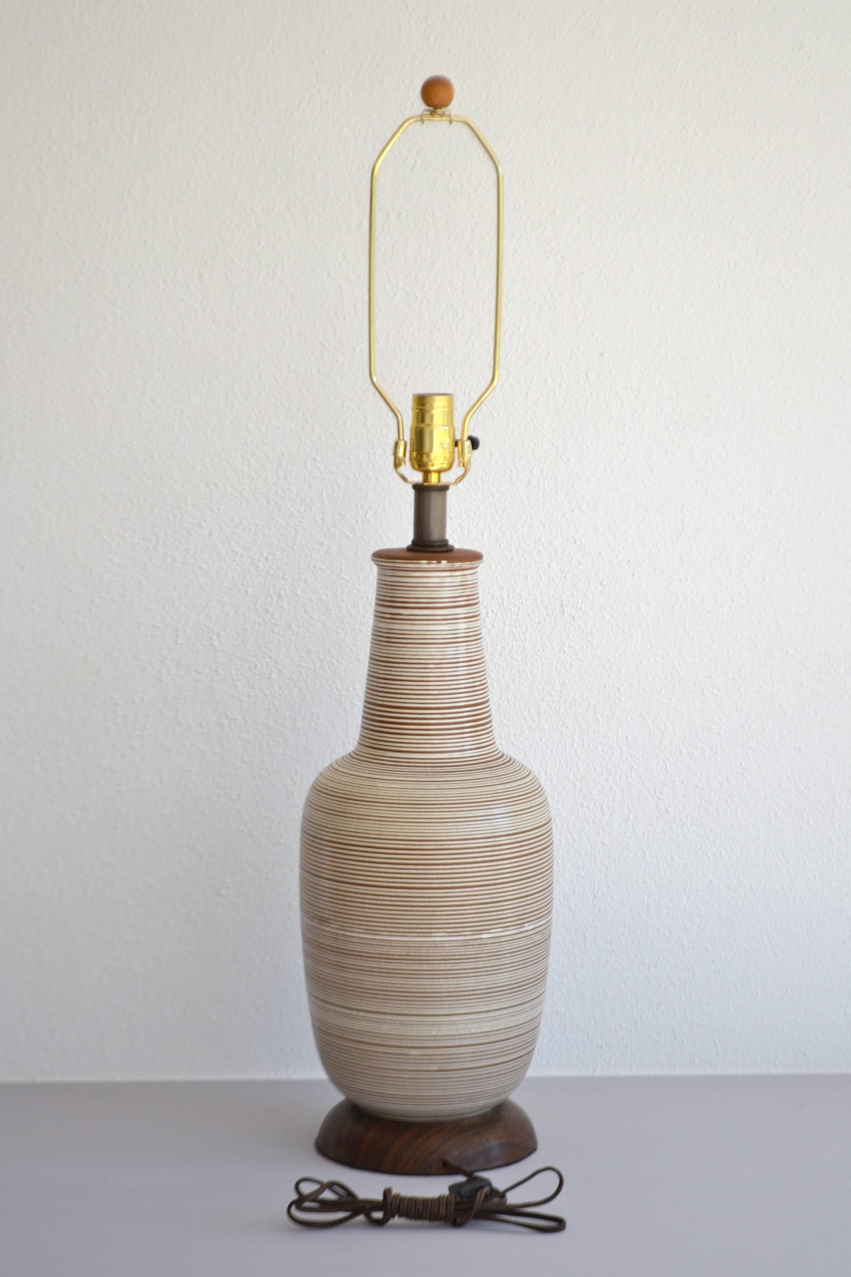 American Midcentury Table Lamp For Sale