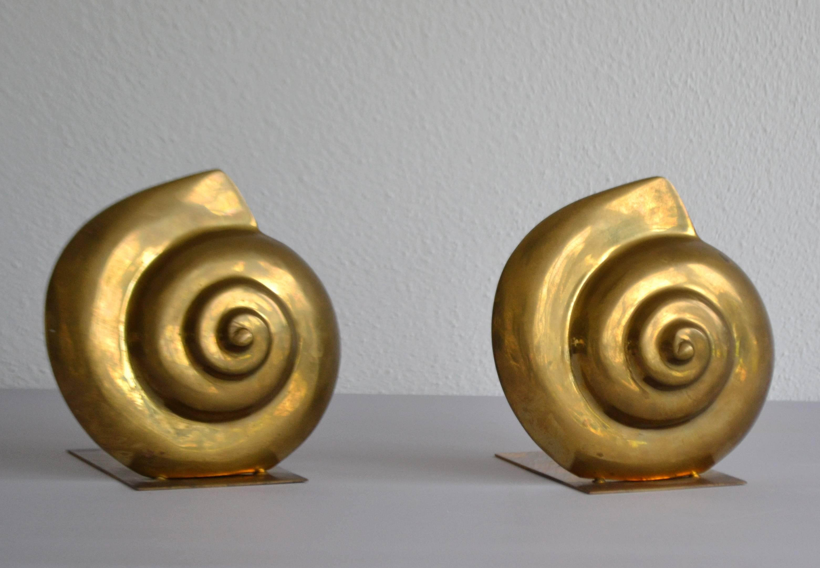 Pair of Brass Nautilus Form Bookends In Excellent Condition In West Palm Beach, FL