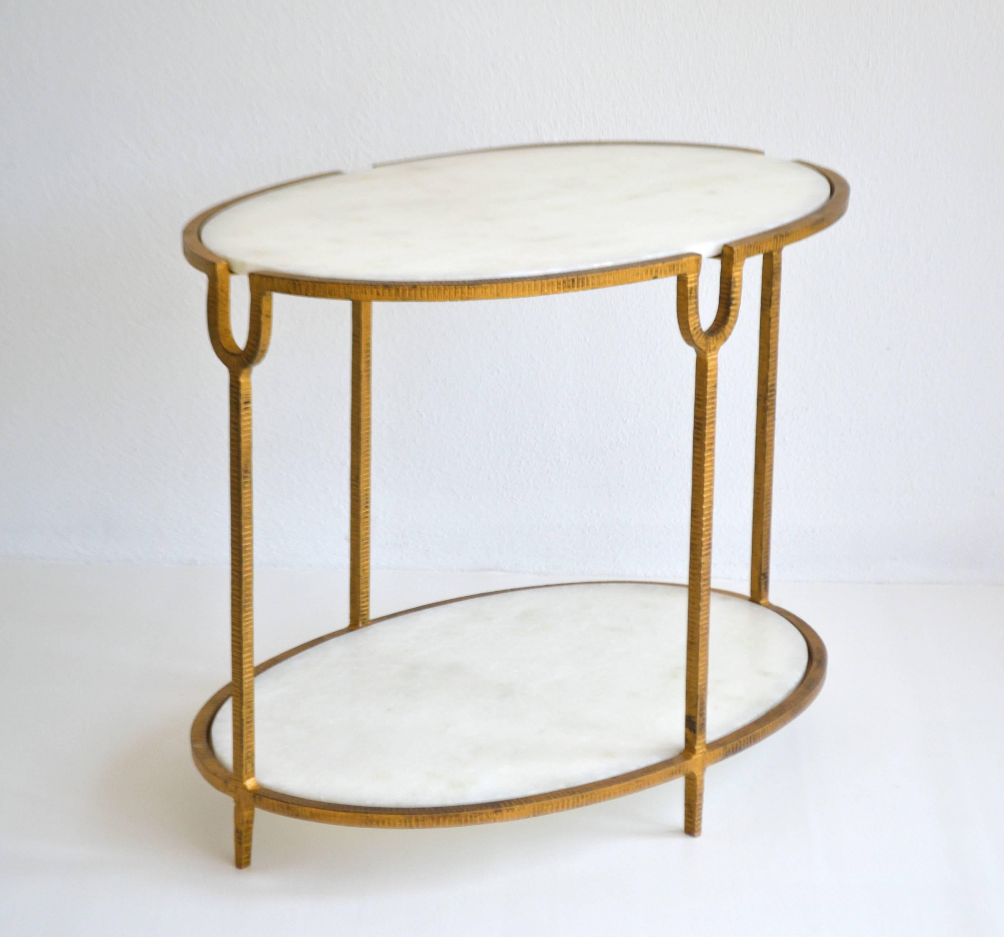 Hollywood Regency Gilt Metal Side Table In Excellent Condition For Sale In West Palm Beach, FL