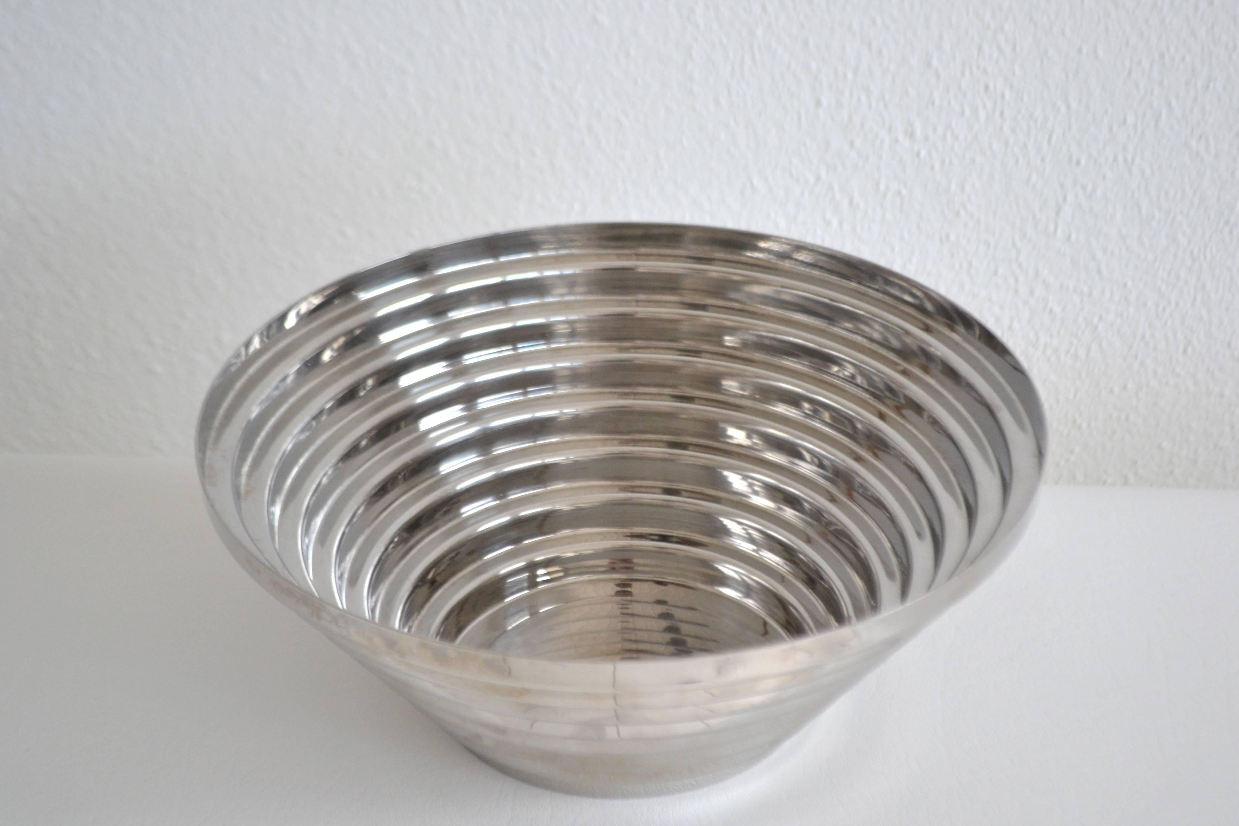 Post-Modern Italian Maya Bowl In Good Condition For Sale In West Palm Beach, FL